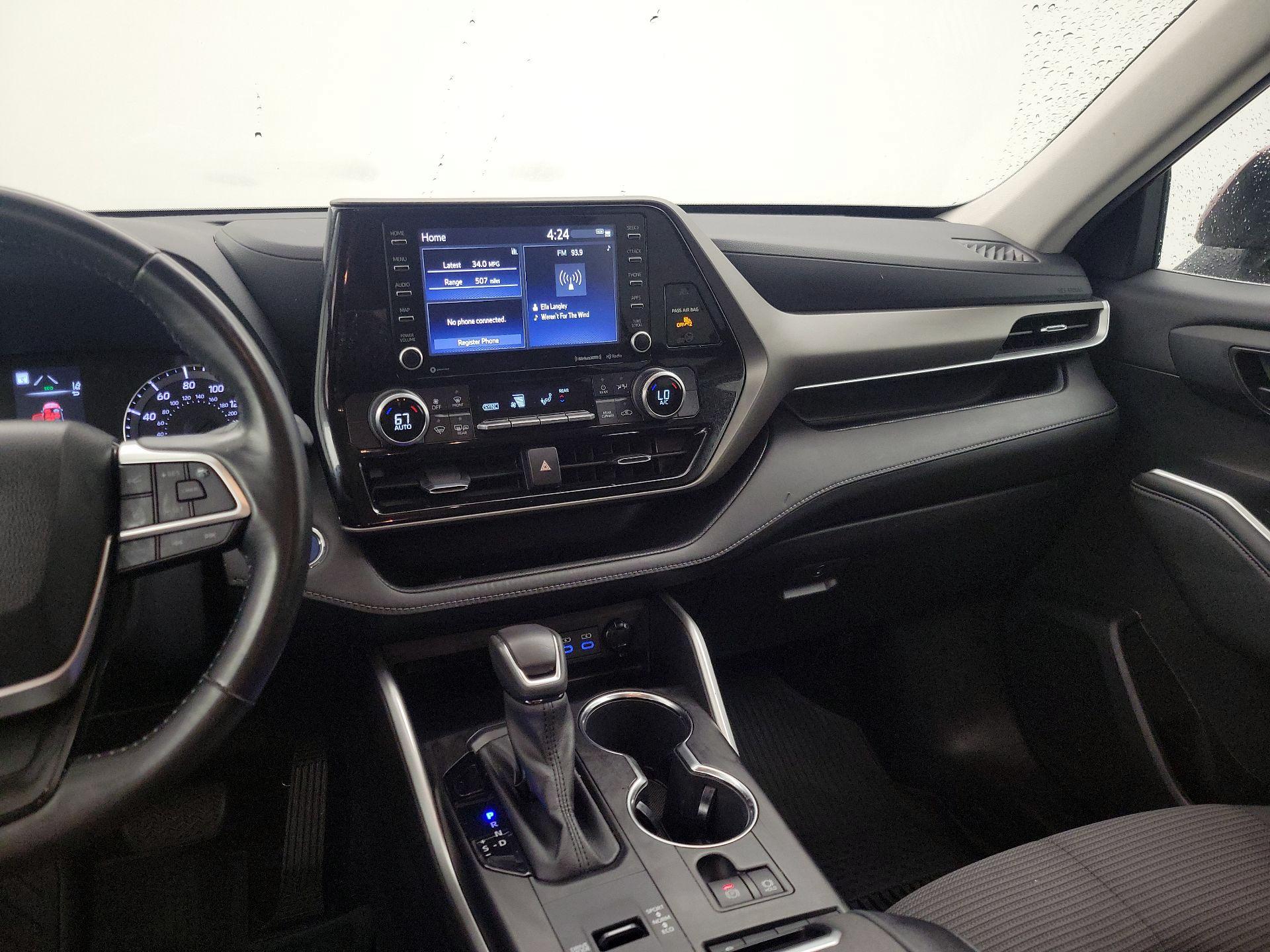 Thumbnail: 2022 Toyota Highlander - 9