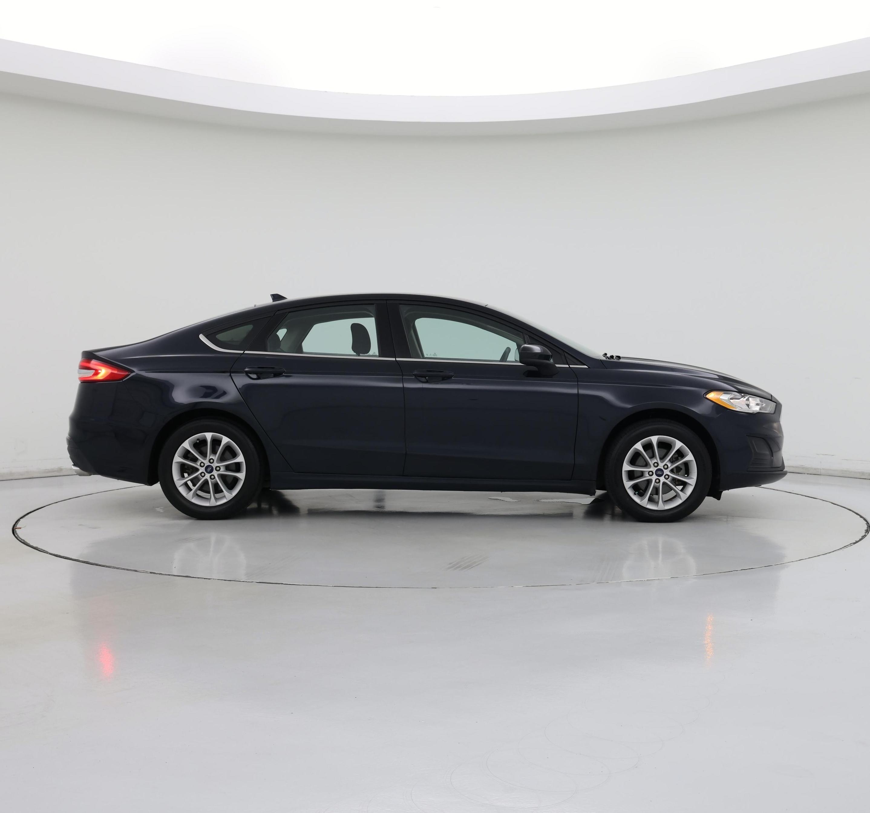 Thumbnail: 2020 Ford Fusion - 7