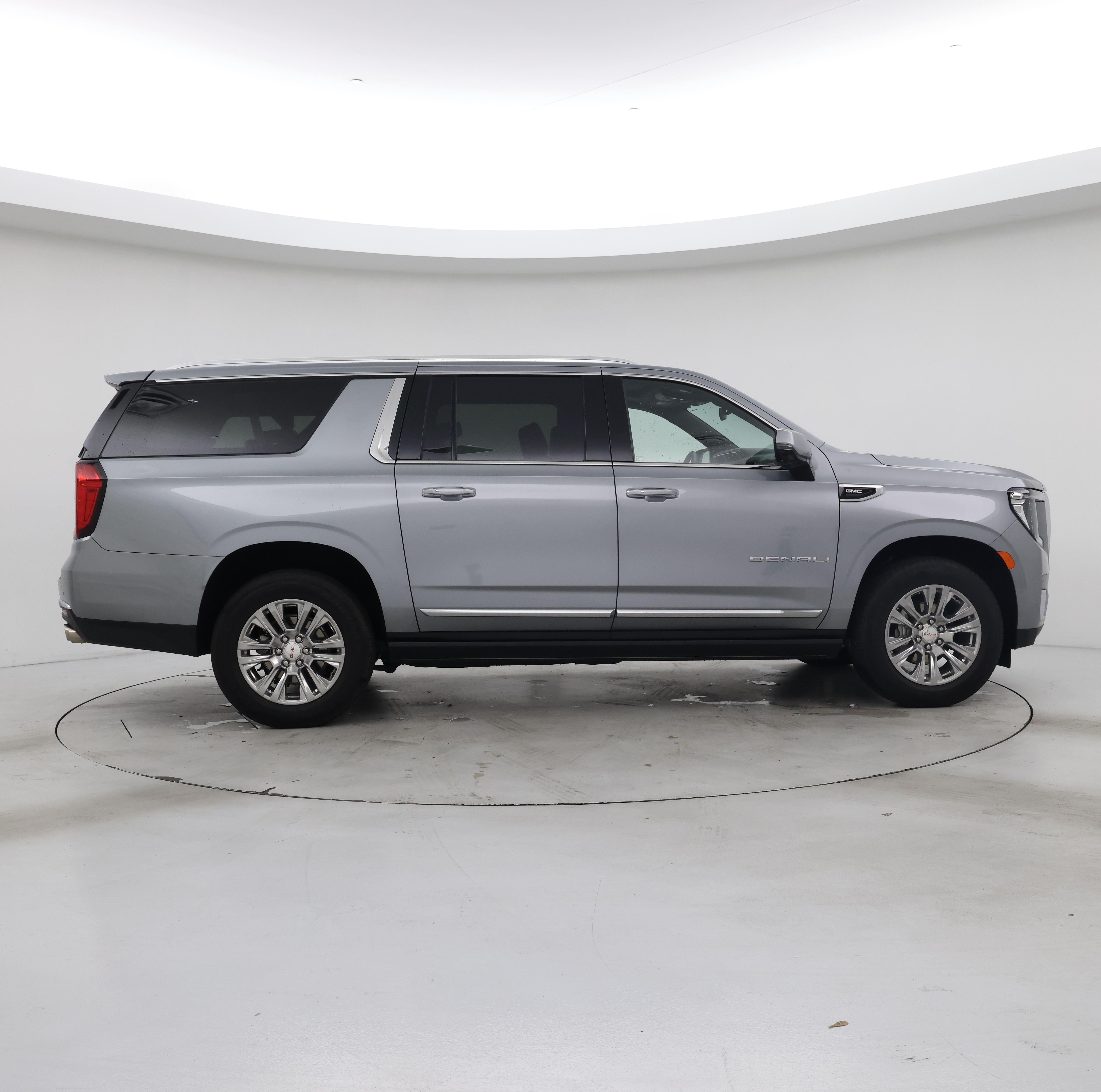 Thumbnail: 2023 GMC Yukon XL - 7