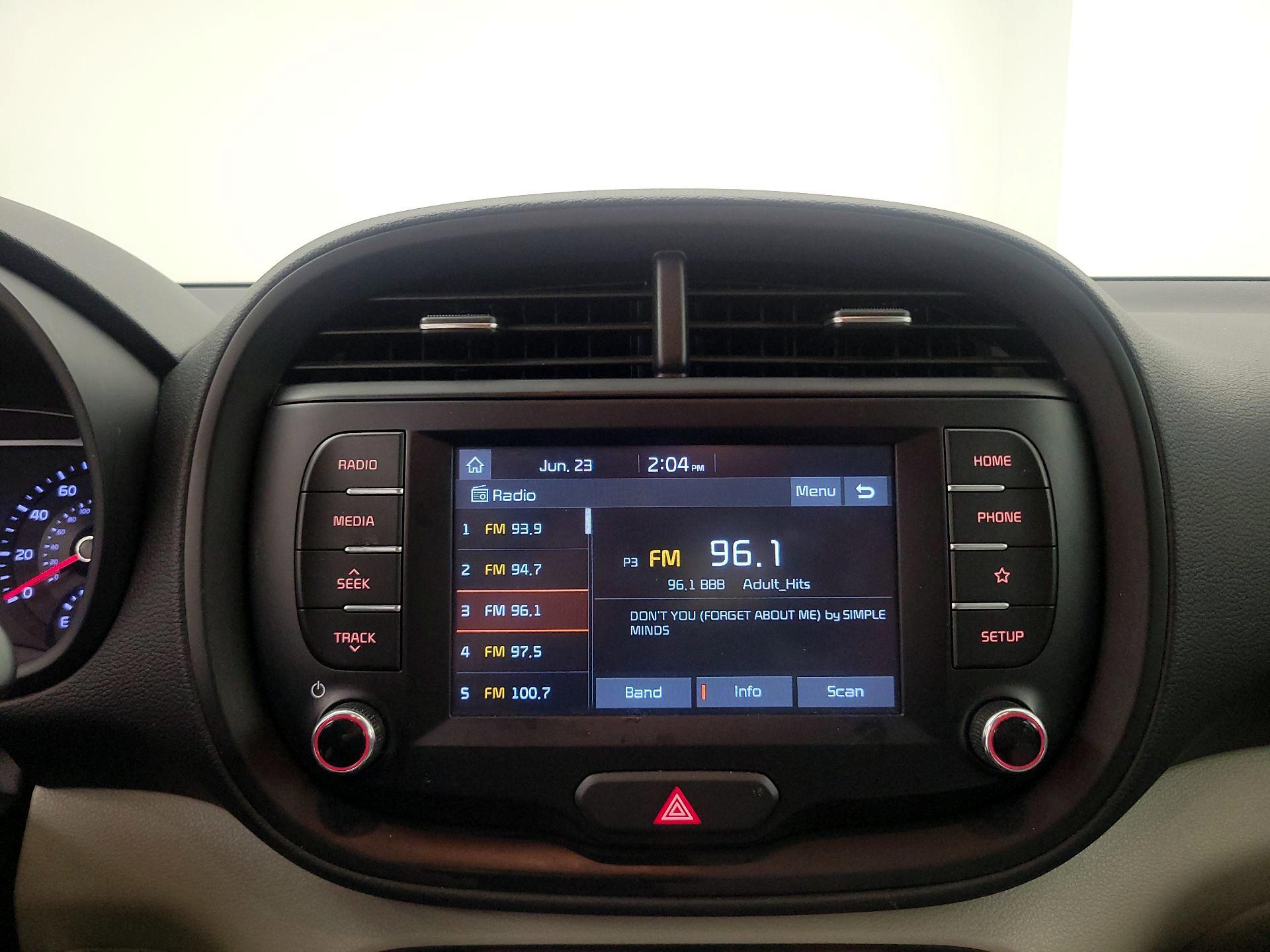 Thumbnail: 2020 Kia Soul - 15