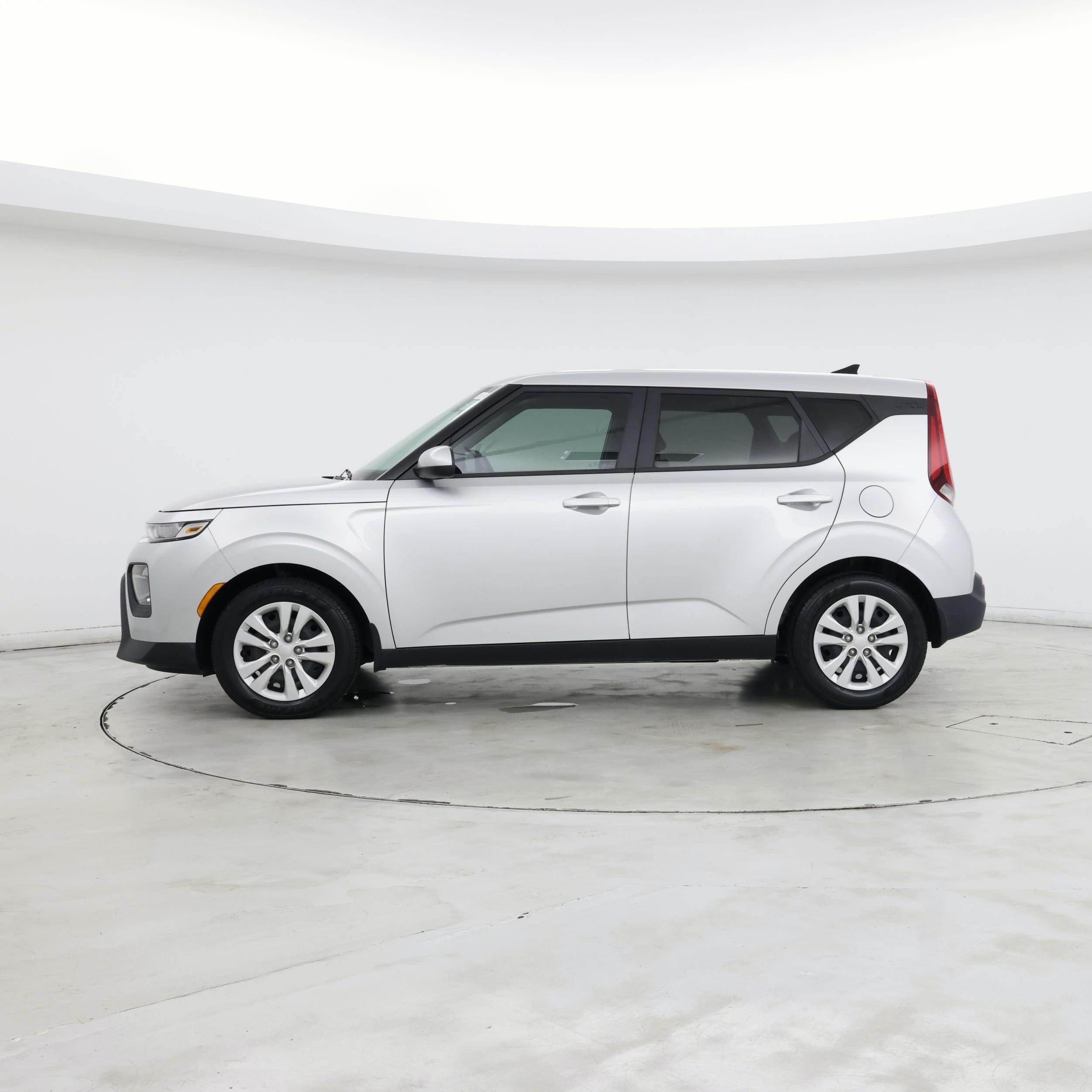 Thumbnail: 2020 Kia Soul - 3