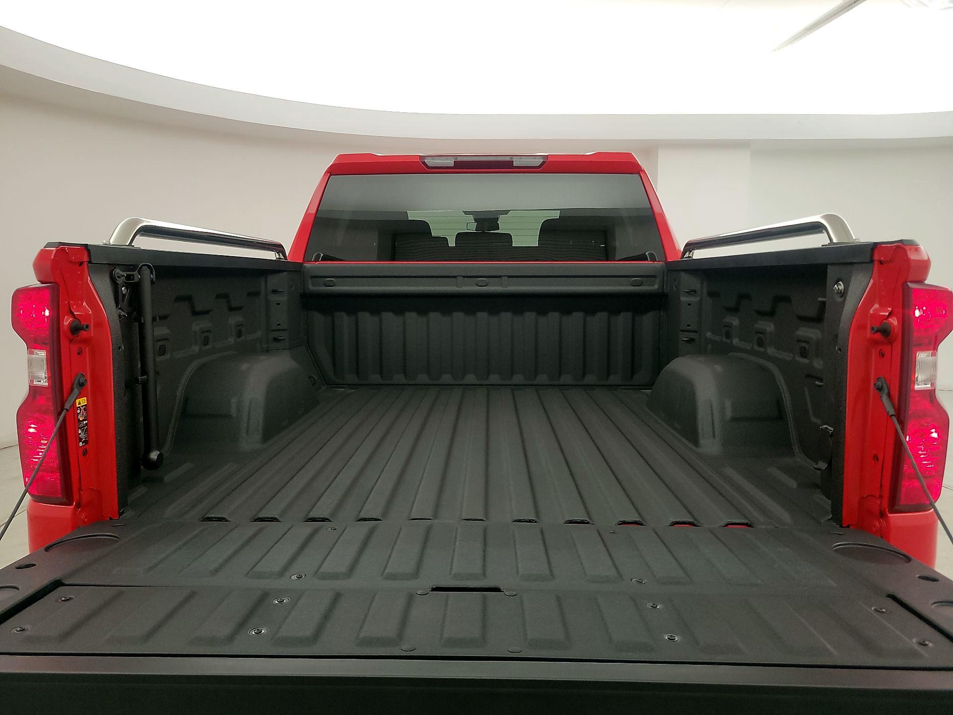 Thumbnail: 2025 Chevrolet Silverado 1500 - 20