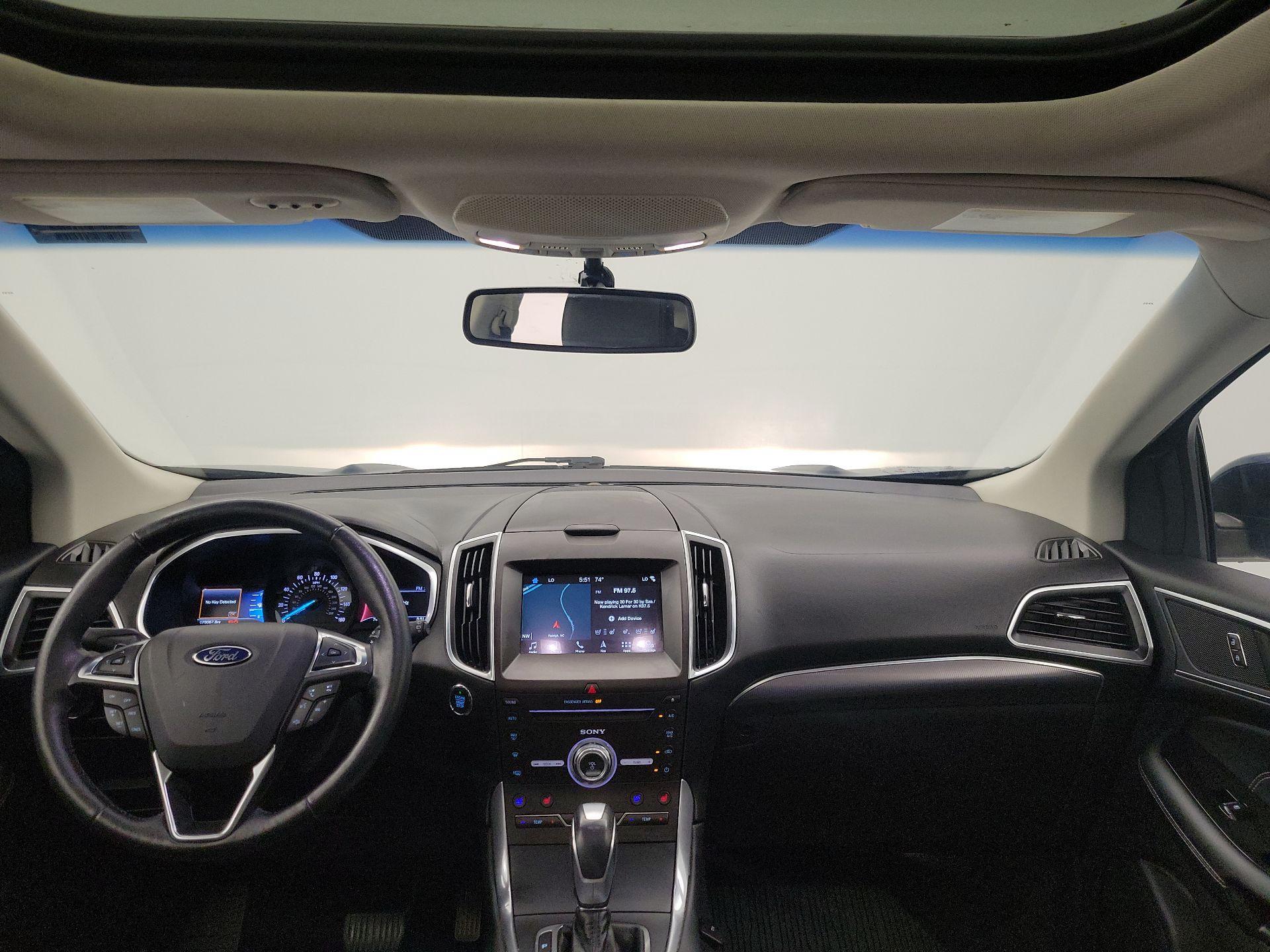 Thumbnail: 2017 Ford Edge - 9