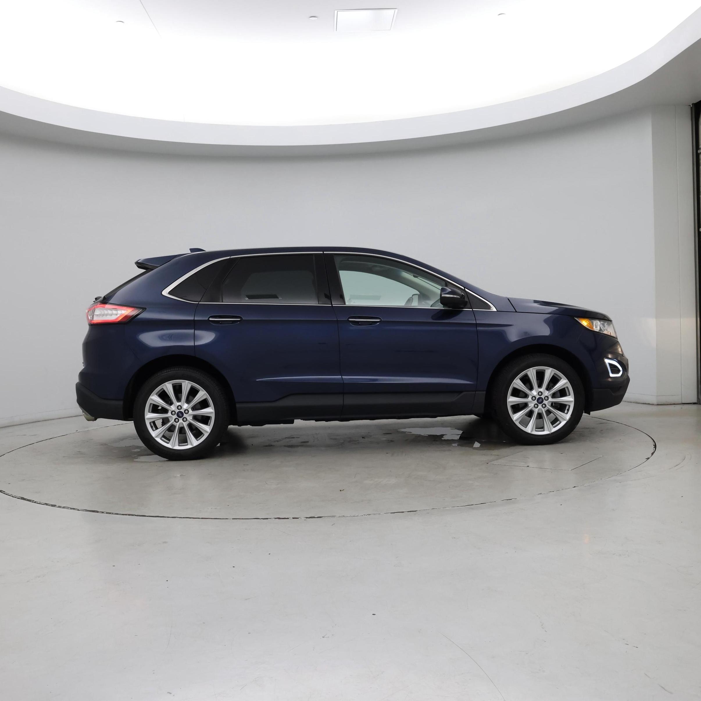 Thumbnail: 2017 Ford Edge - 7