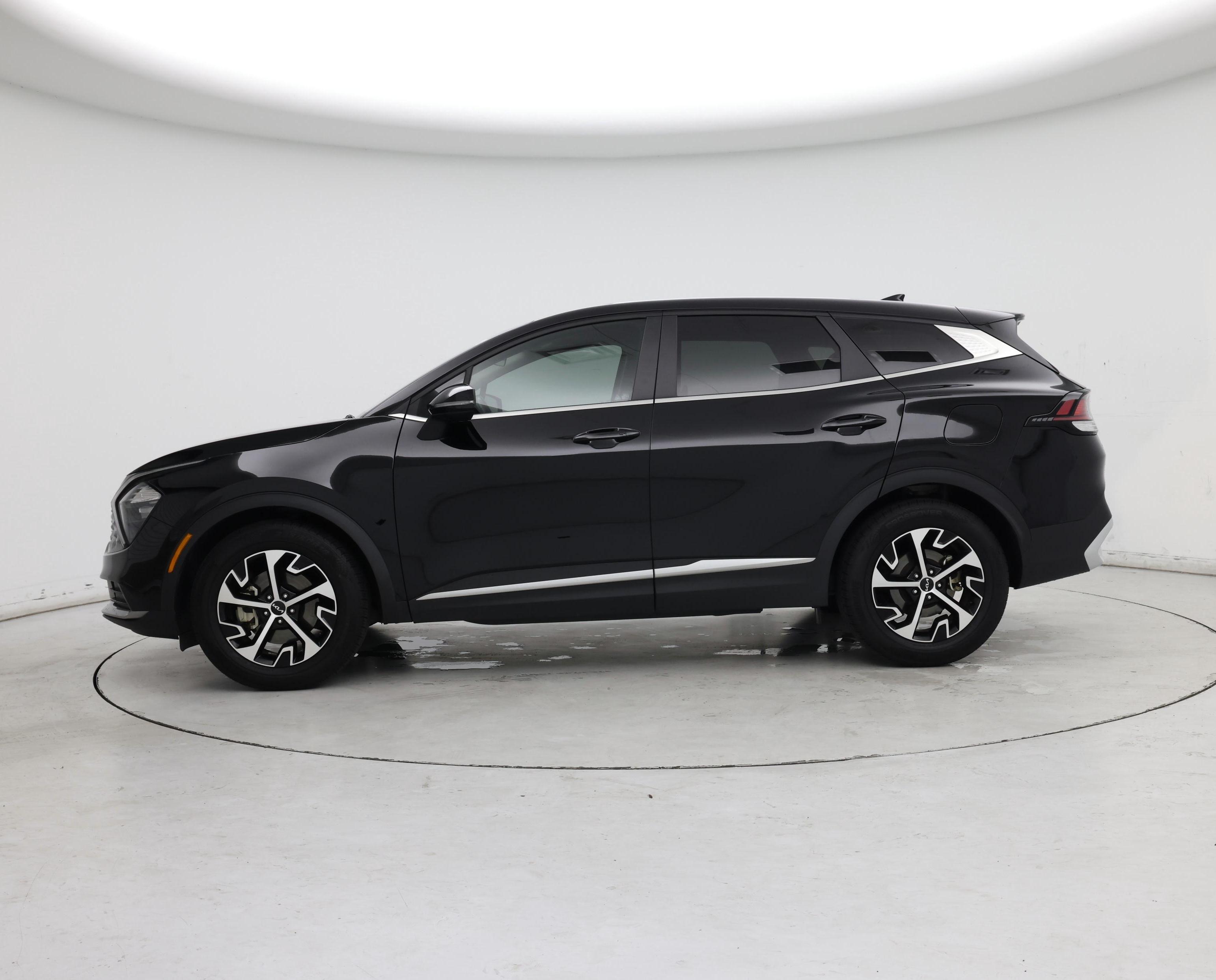 Thumbnail: 2023 Kia Sportage - 3