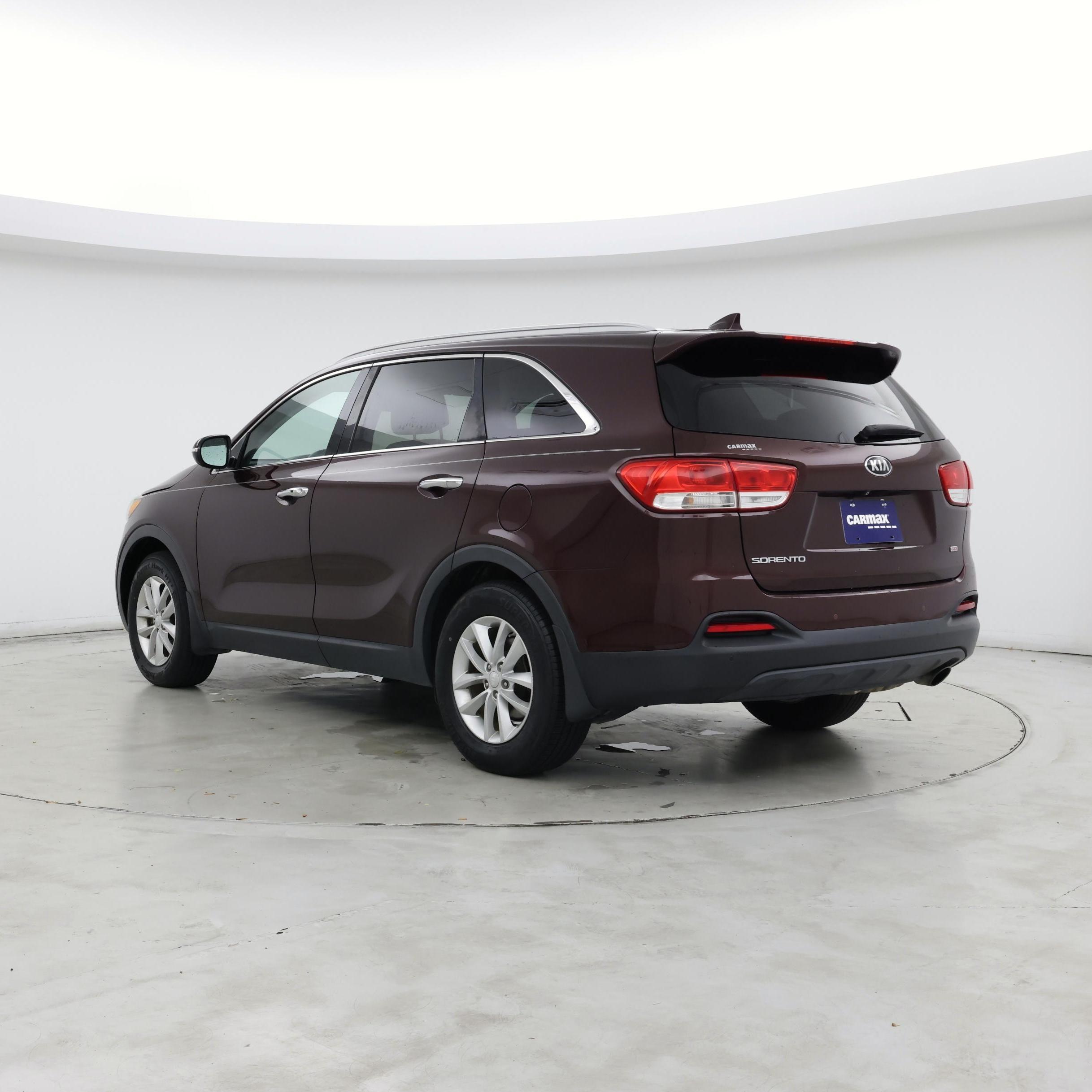 Thumbnail: 2017 Kia Sorento - 2