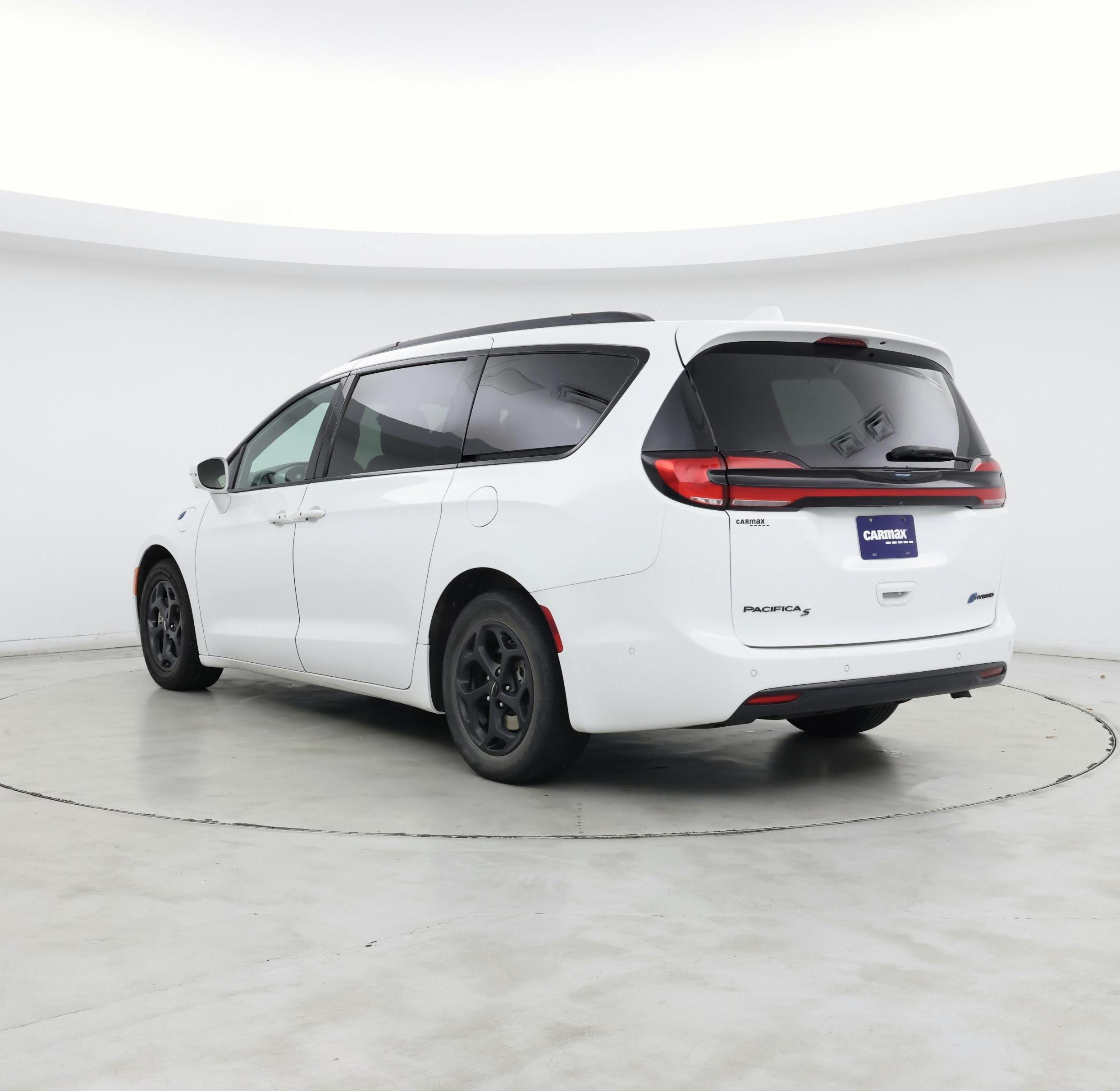 Thumbnail: 2021 Chrysler Pacifica - 2