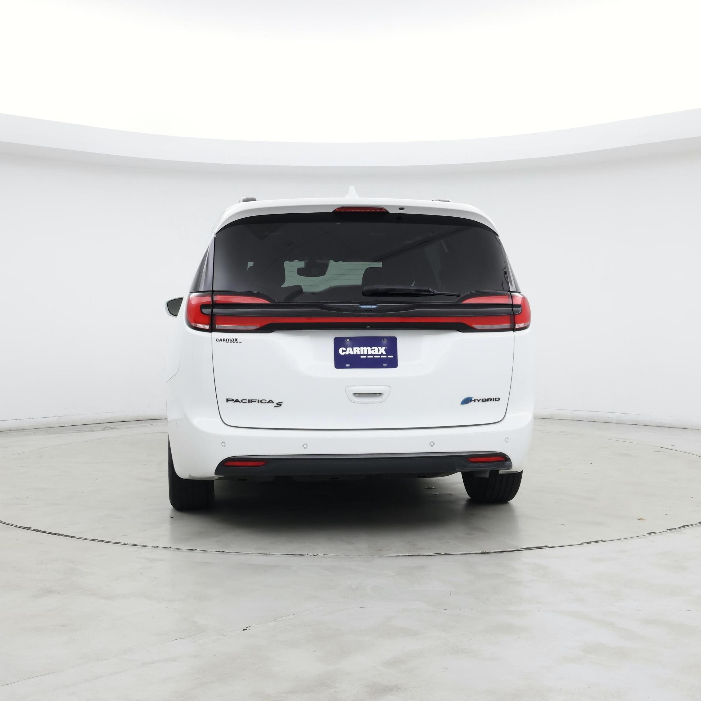 Thumbnail: 2021 Chrysler Pacifica - 6