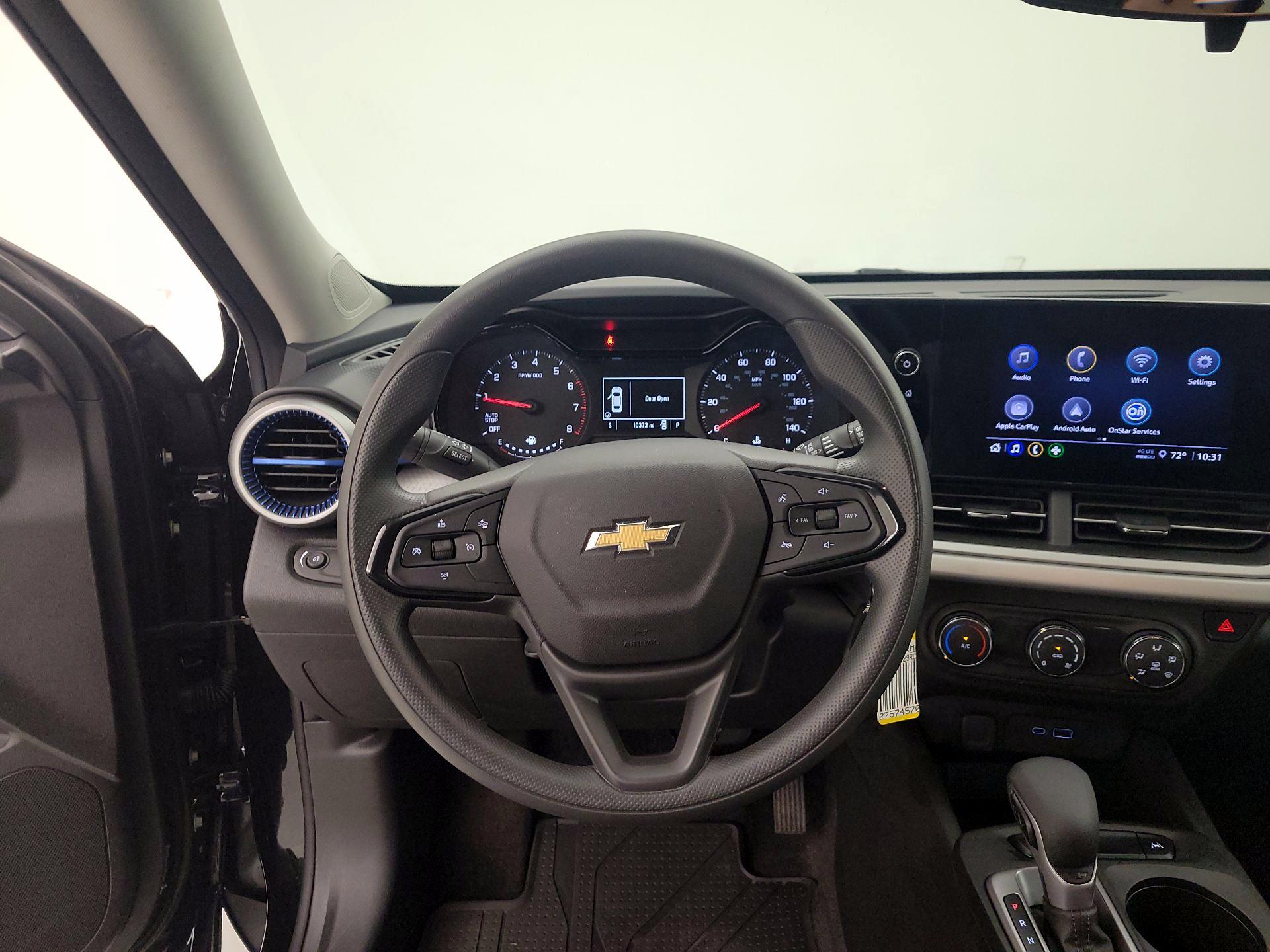Thumbnail: 2024 Chevrolet Trax - 10