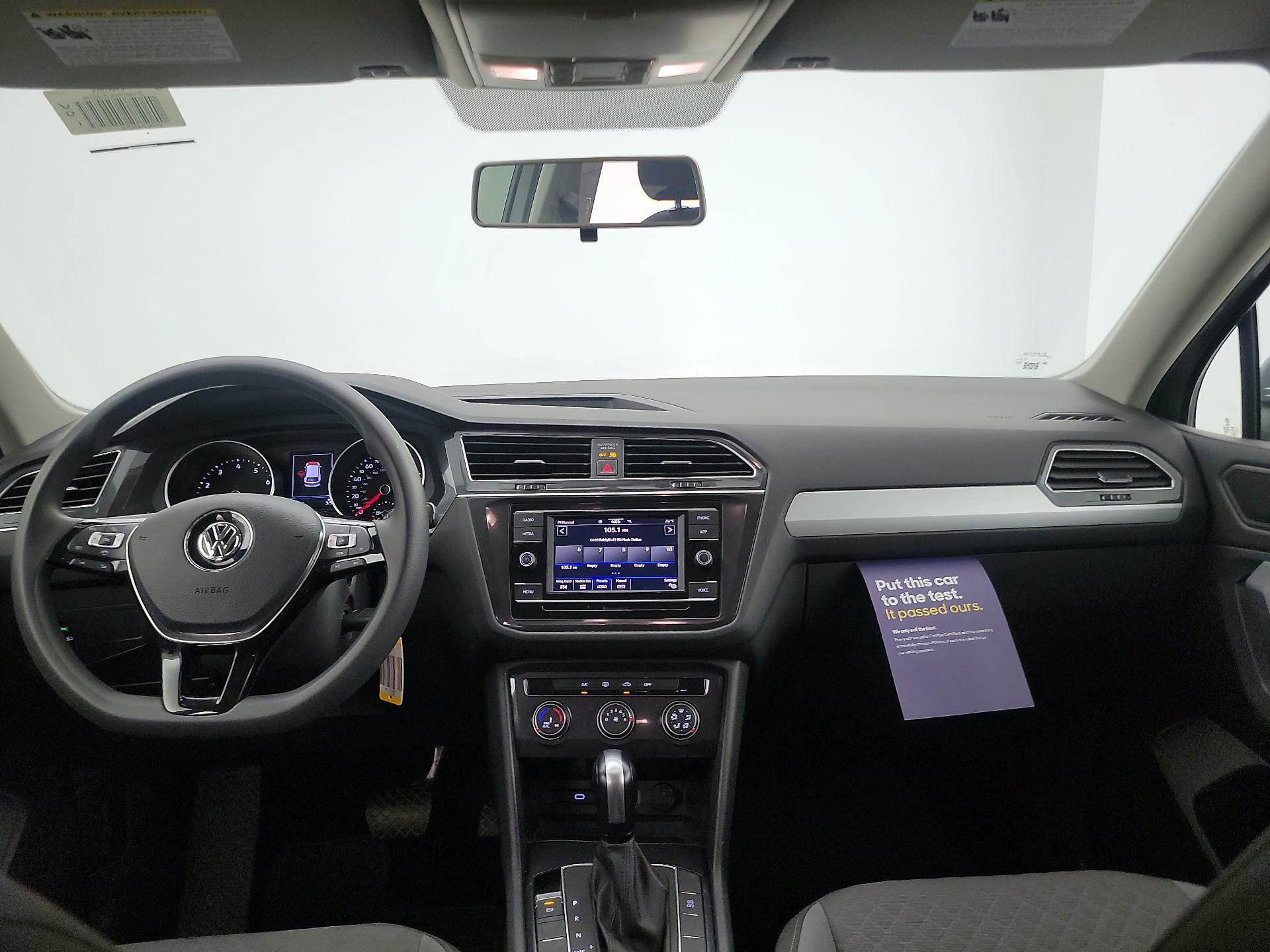 Thumbnail: 2020 Volkswagen Tiguan - 9