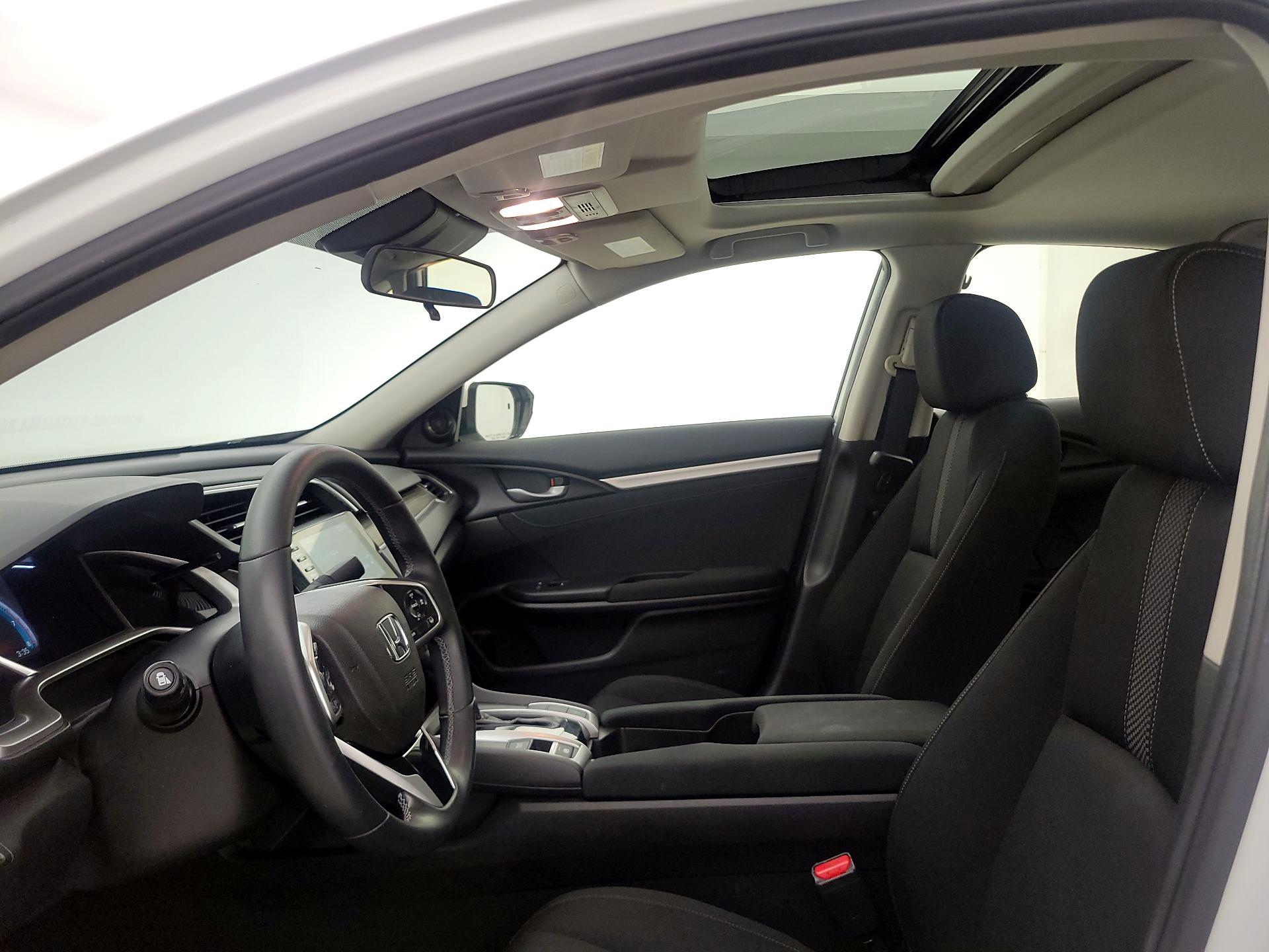 Thumbnail: 2019 Honda Civic - 19