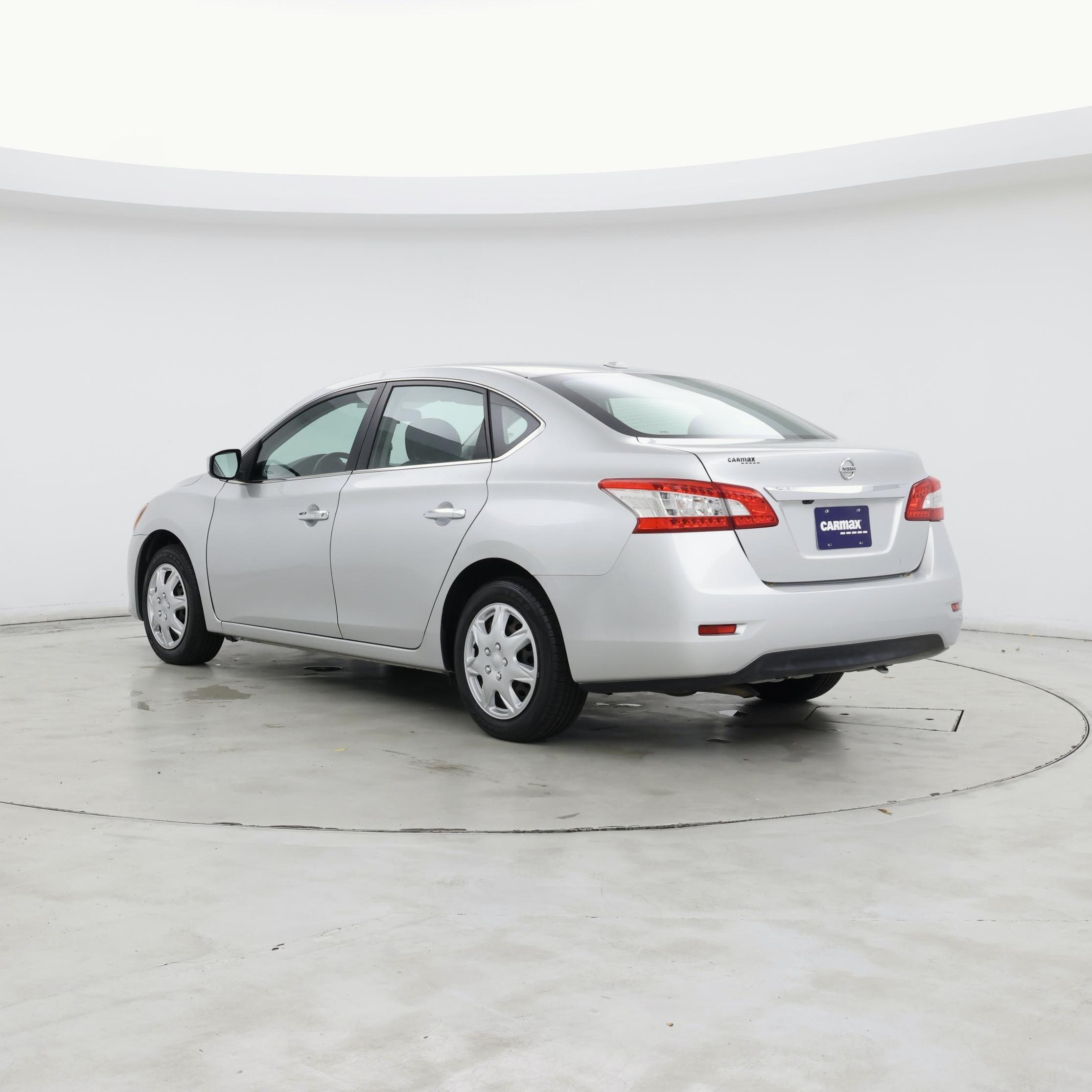 Thumbnail: 2015 Nissan Sentra - 2