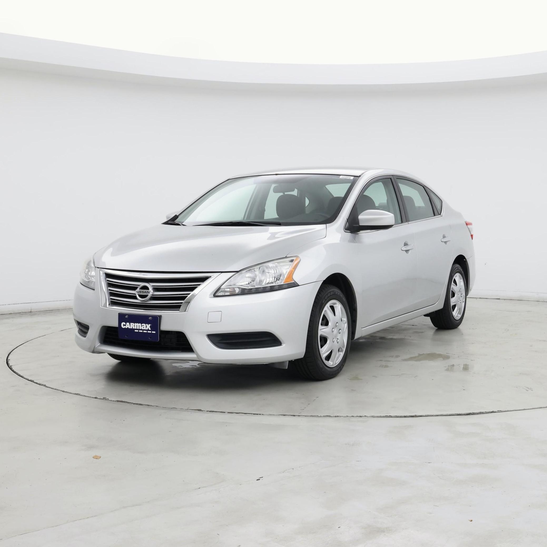 Thumbnail: 2015 Nissan Sentra - 4