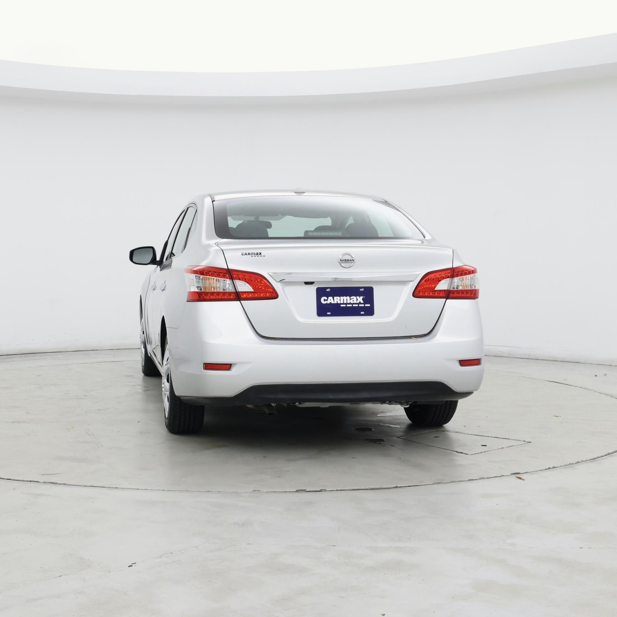 Thumbnail: 2015 Nissan Sentra - 6