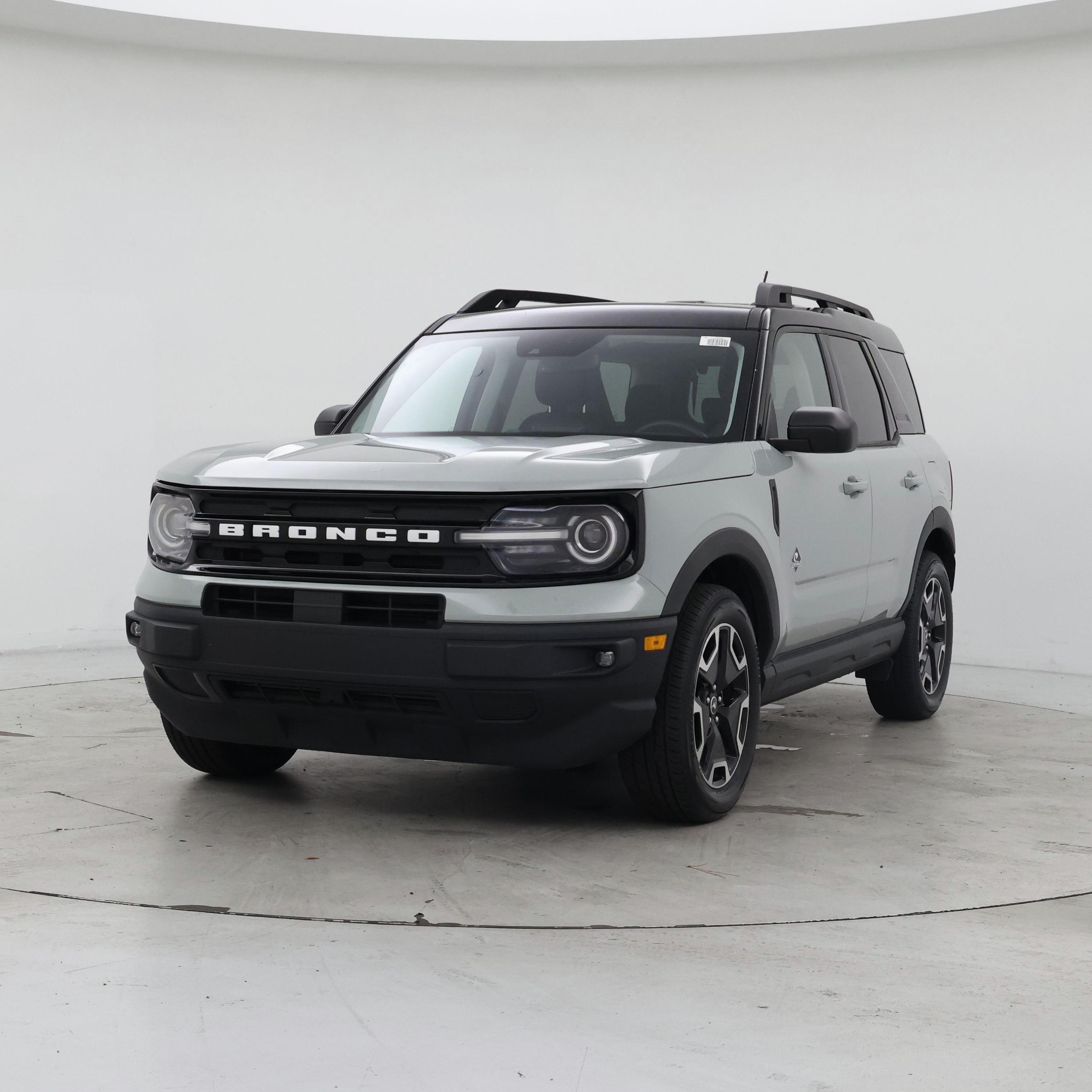 Thumbnail: 2022 Ford Bronco Sport - 4