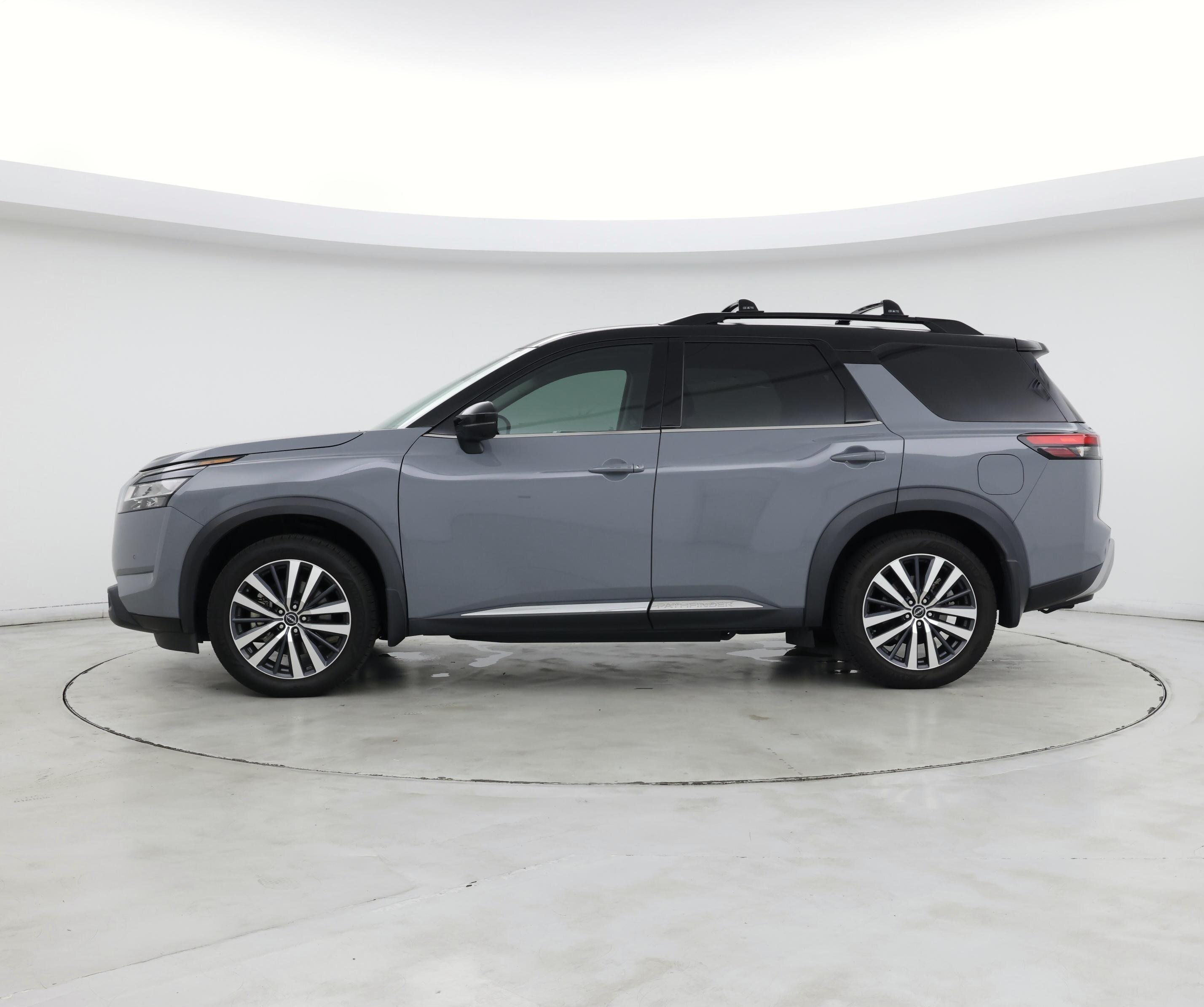 Thumbnail: 2022 Nissan Pathfinder - 3