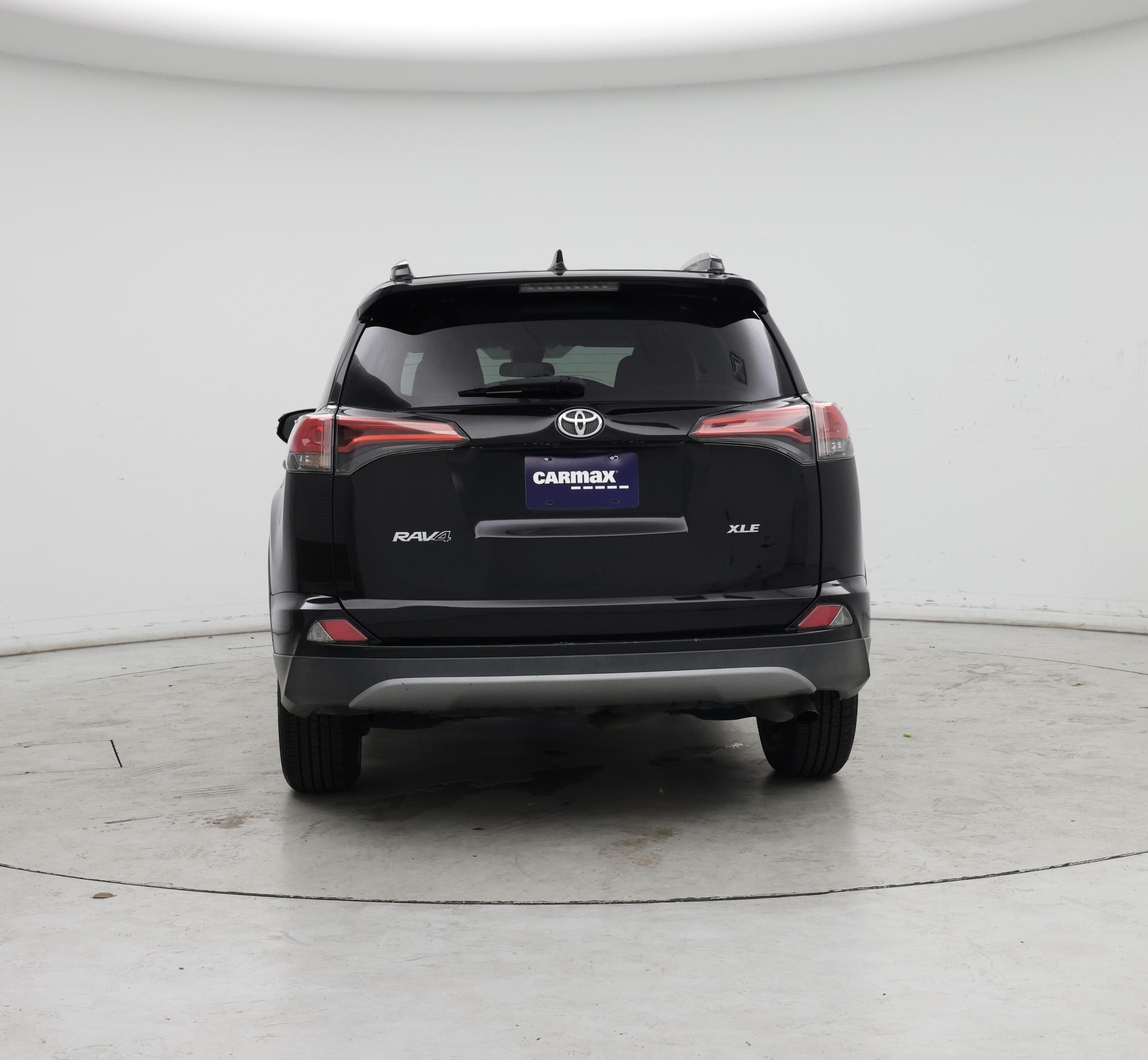 Thumbnail: 2017 Toyota RAV4 - 6