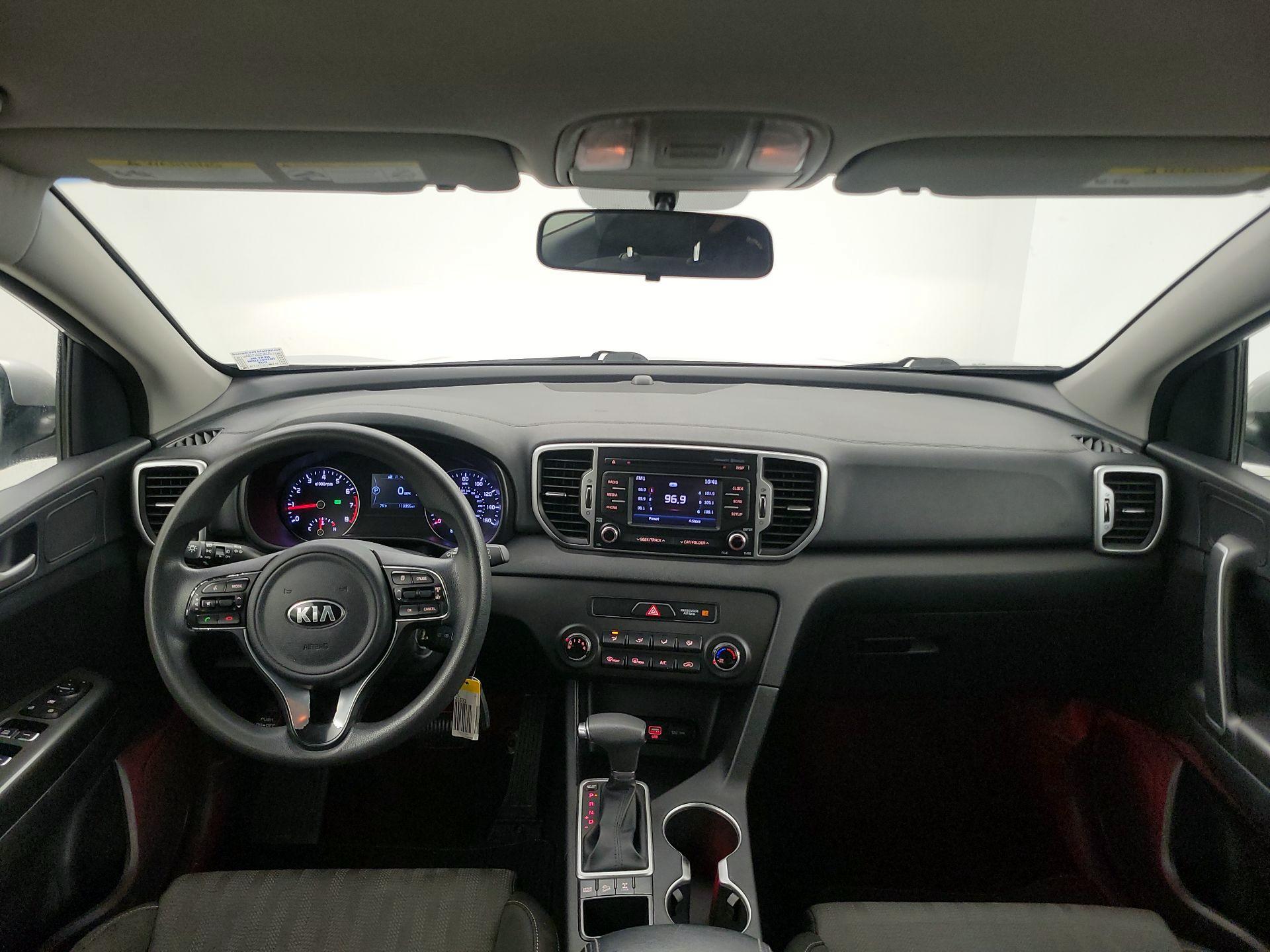 Thumbnail: 2017 Kia Sportage - 9