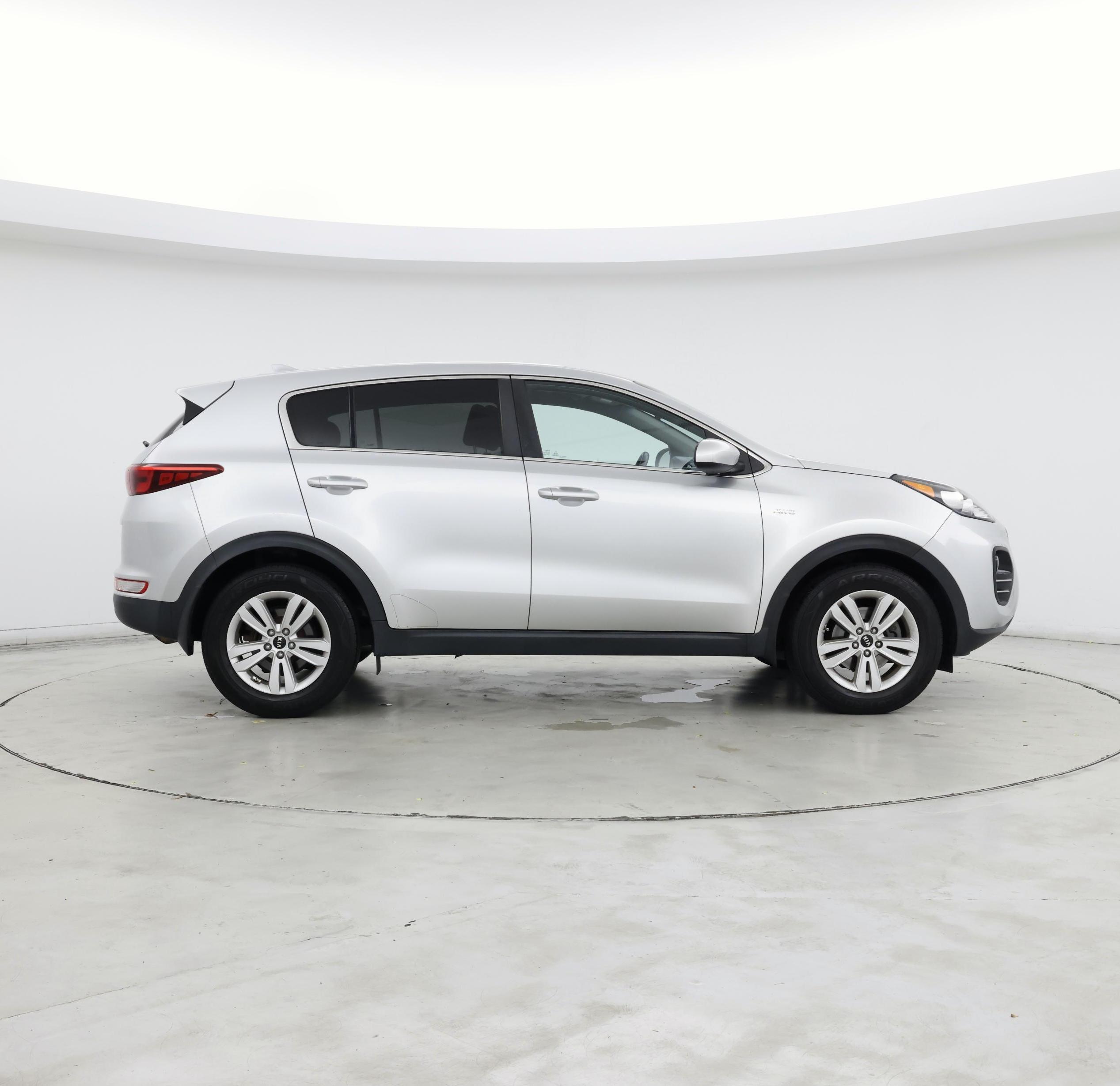 Thumbnail: 2017 Kia Sportage - 7