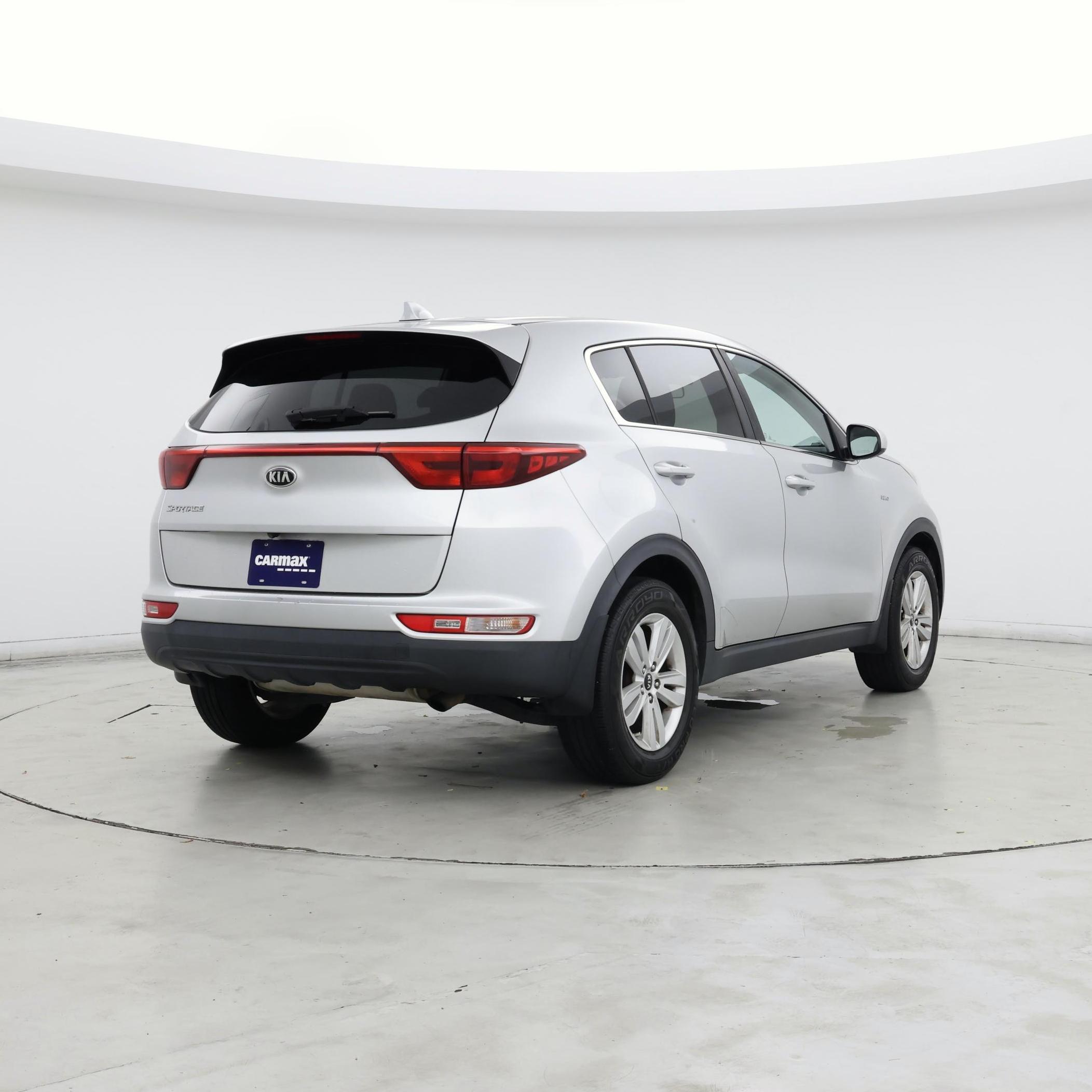 Thumbnail: 2017 Kia Sportage - 8
