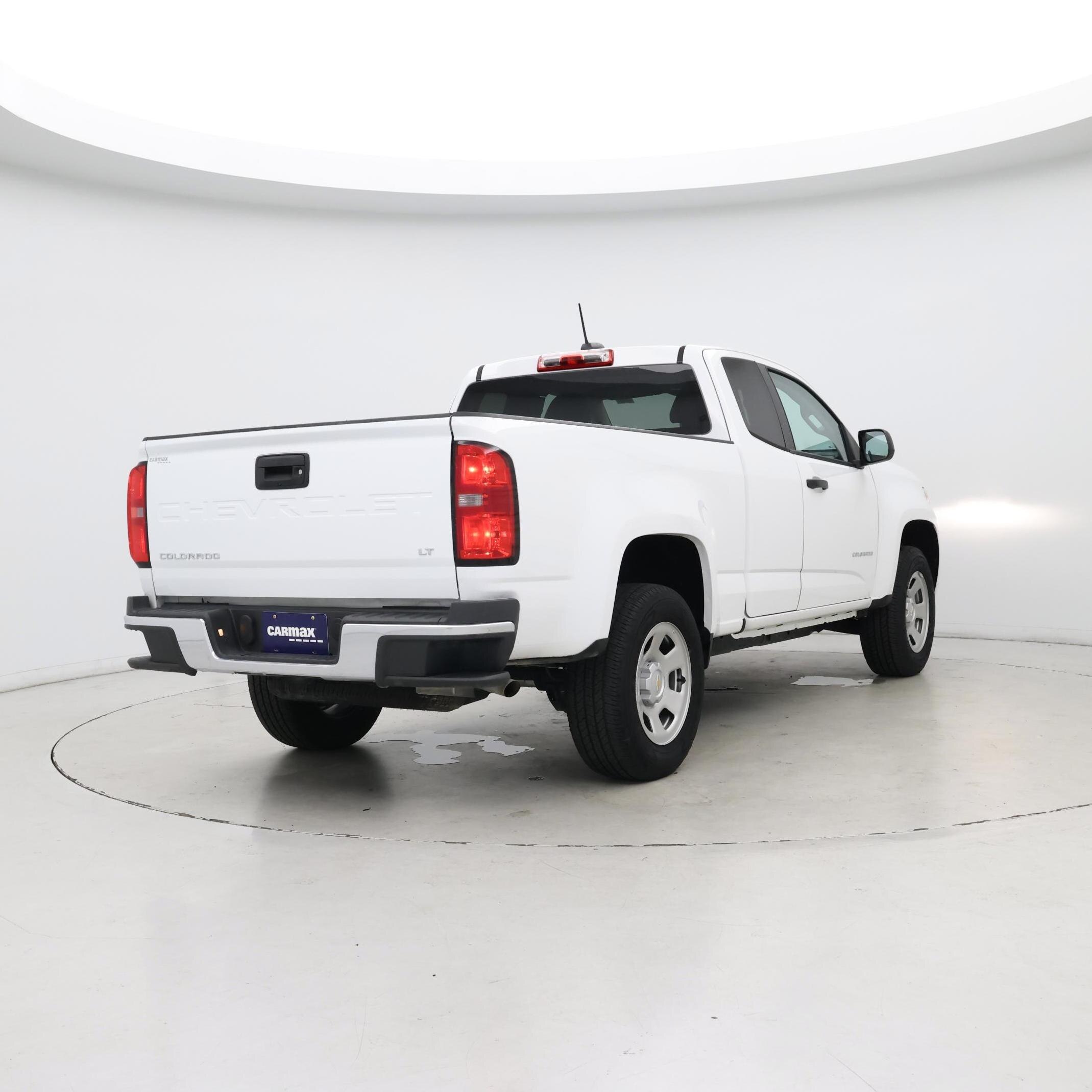 Thumbnail: 2022 Chevrolet Colorado - 8