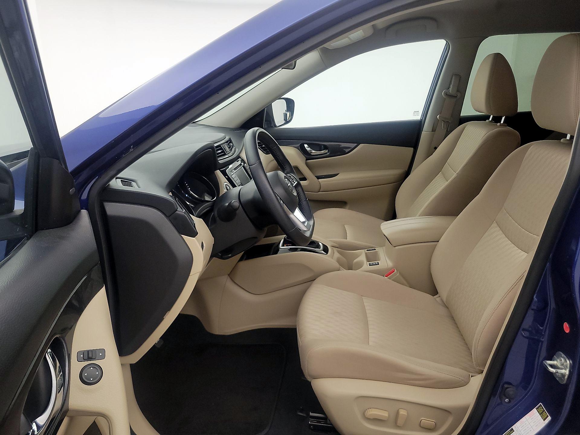 Thumbnail: 2019 Nissan Rogue - 11