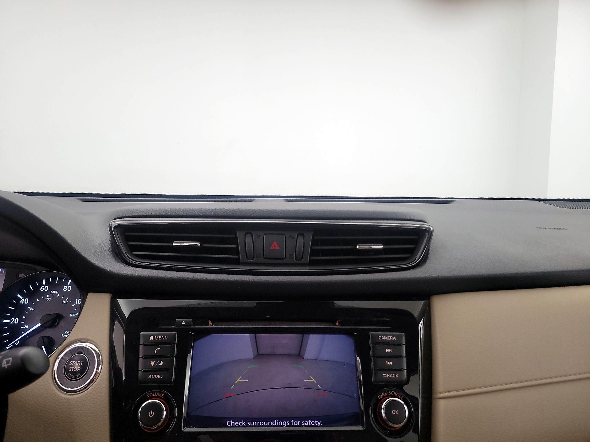 Thumbnail: 2019 Nissan Rogue - 14