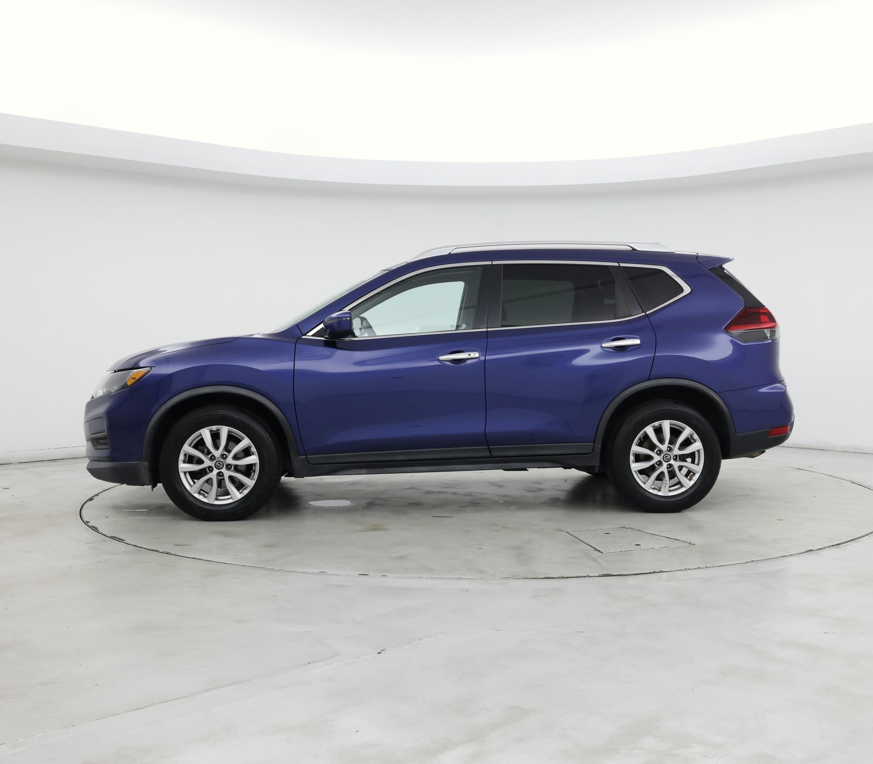 Thumbnail: 2019 Nissan Rogue - 3
