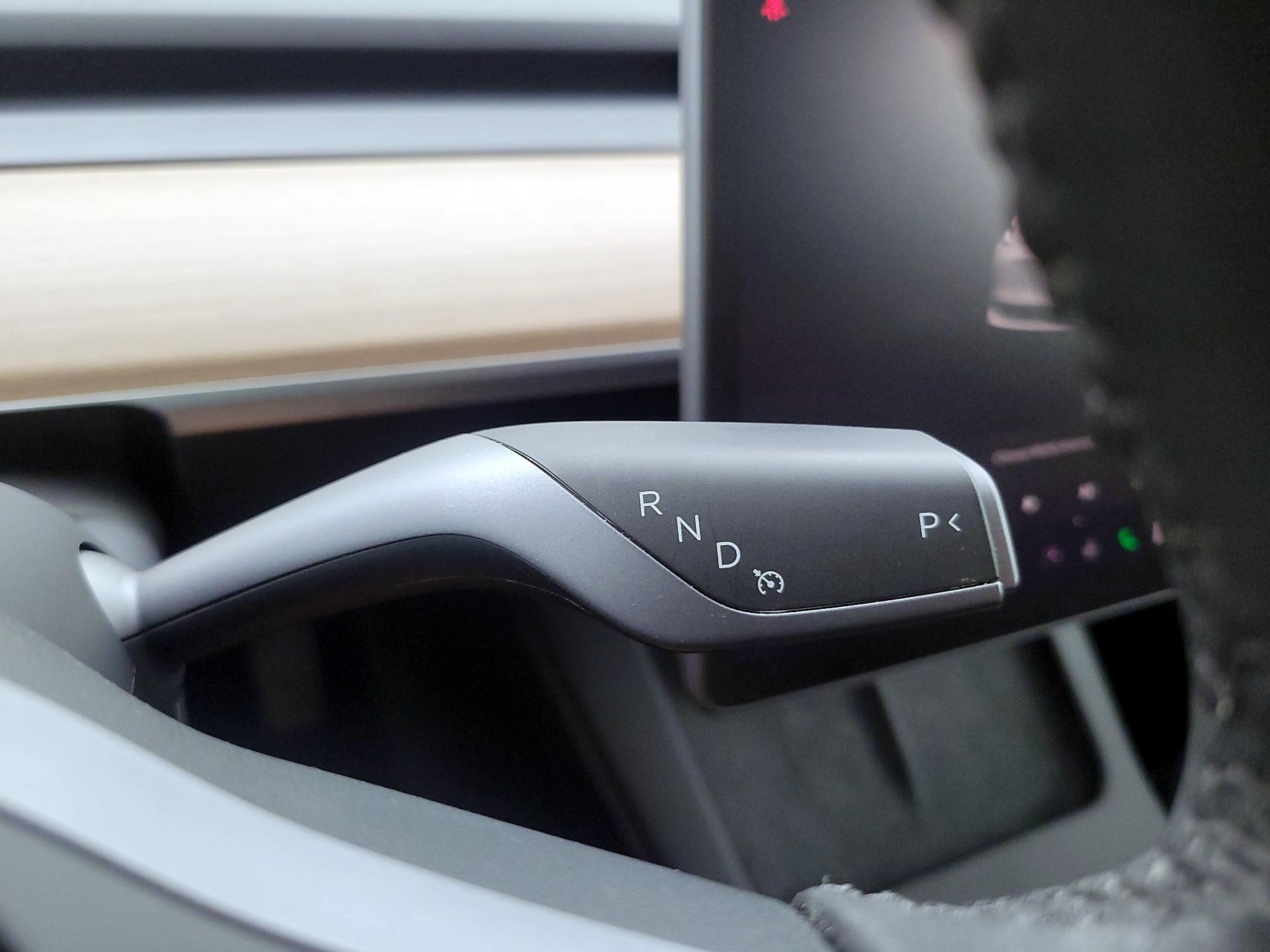 Thumbnail: 2023 Tesla Model 3 - 17