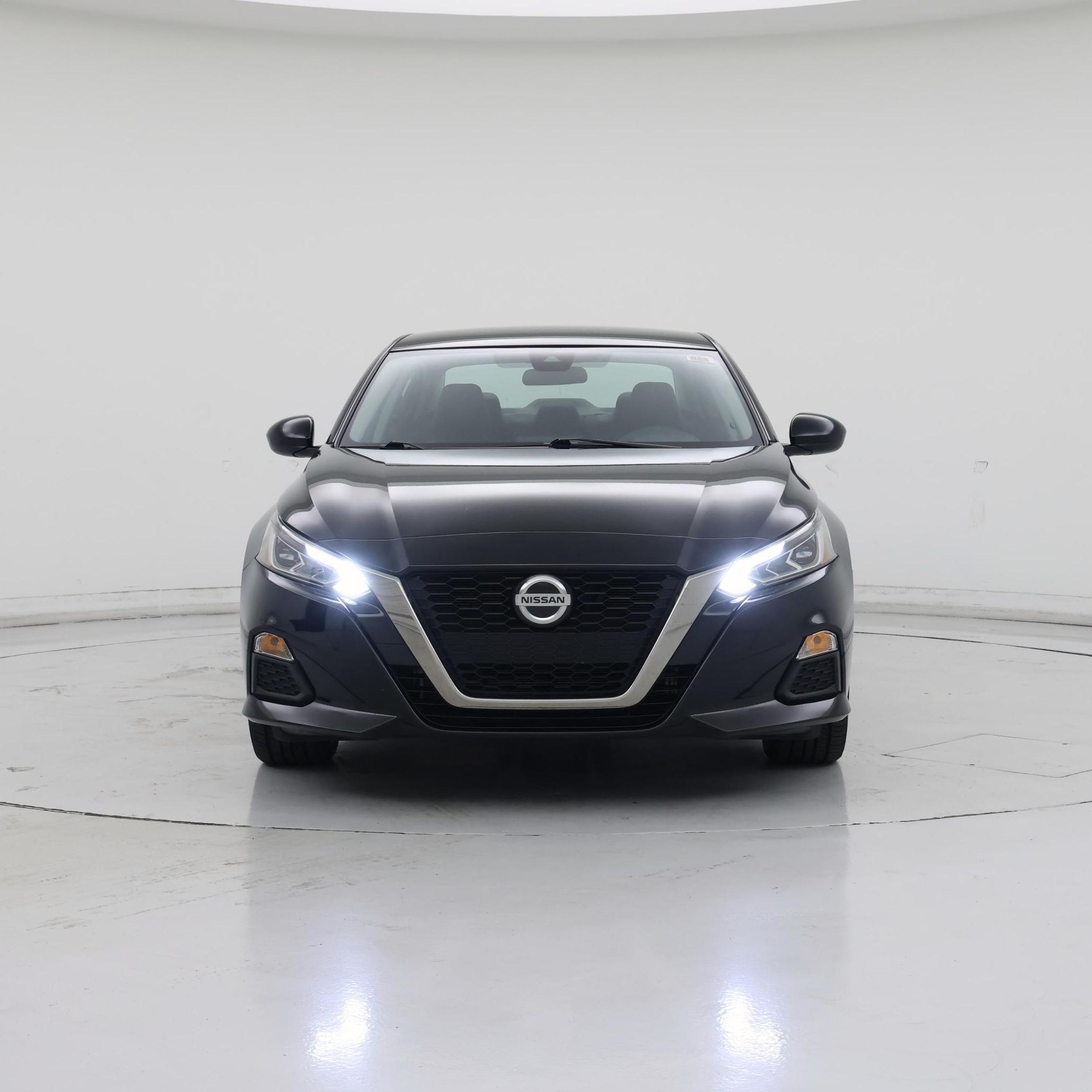Thumbnail: 2021 Nissan Altima - 5