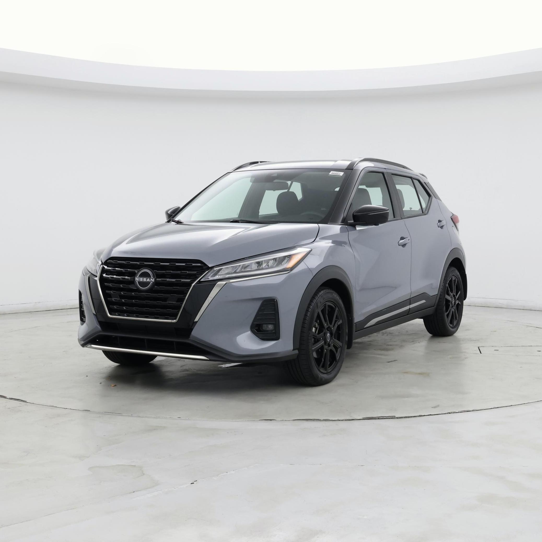 Thumbnail: 2023 Nissan Kicks - 4