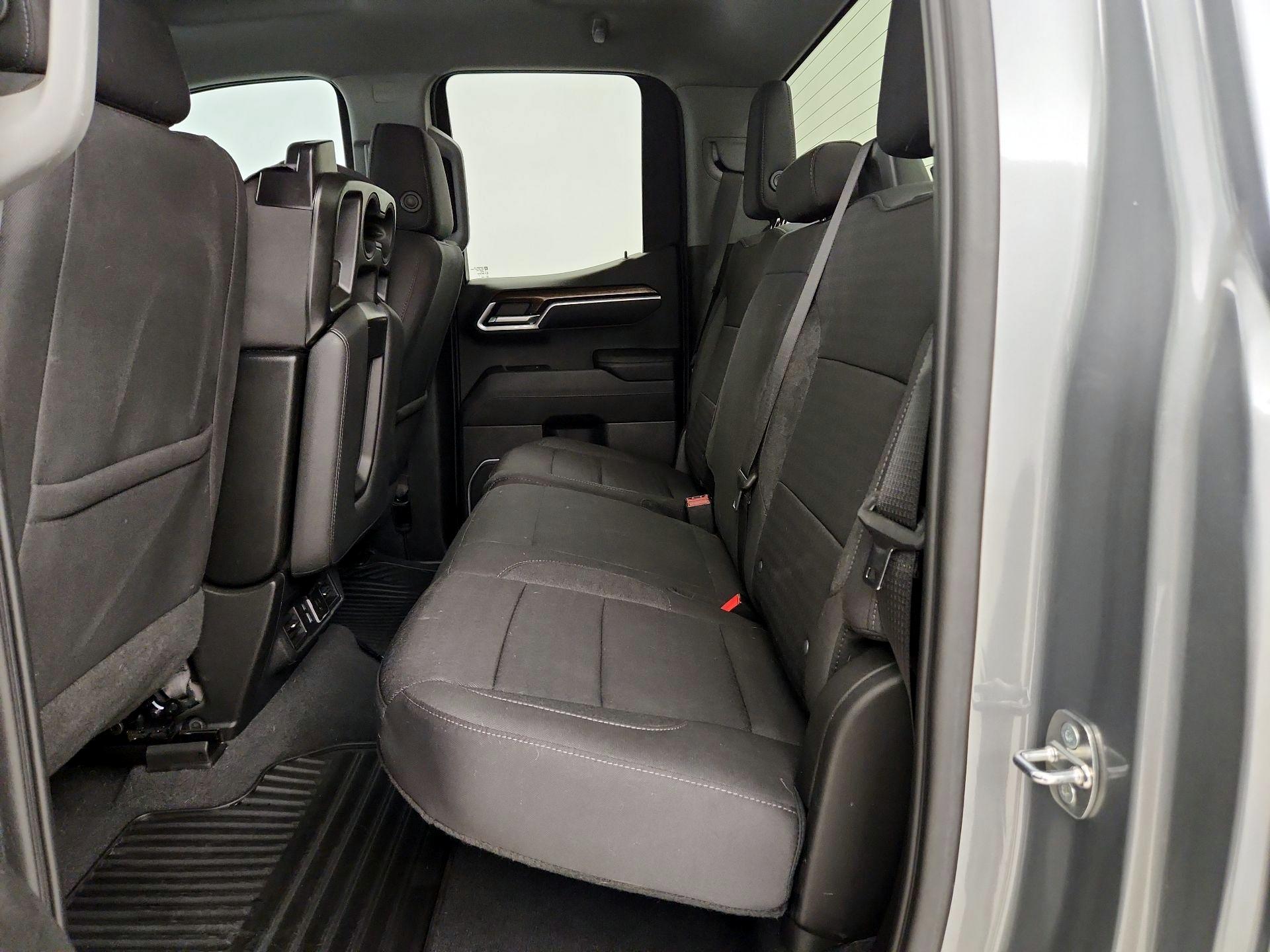 Thumbnail: 2023 Chevrolet Silverado 1500 - 20