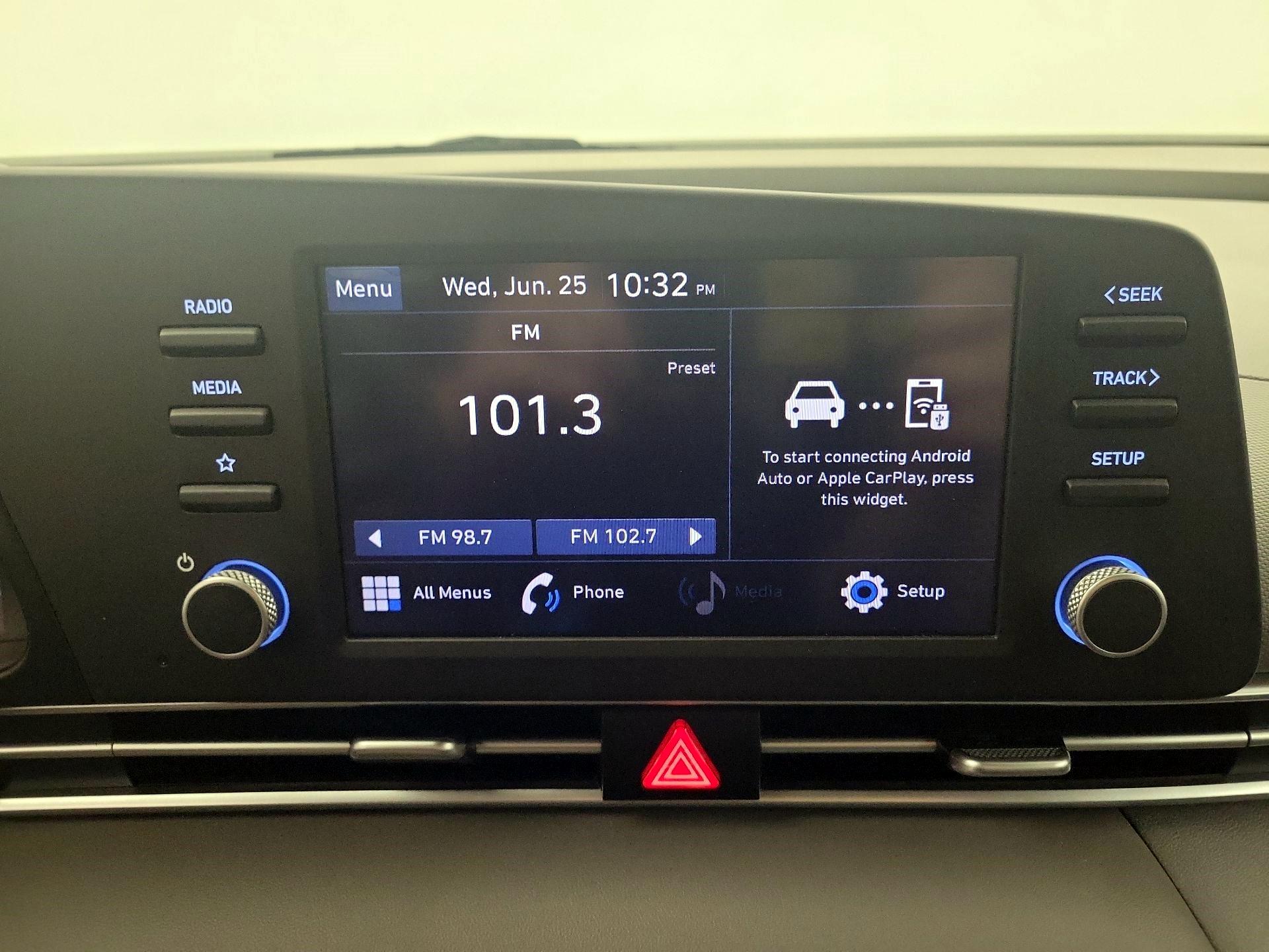 Thumbnail: 2021 Hyundai Elantra - 13