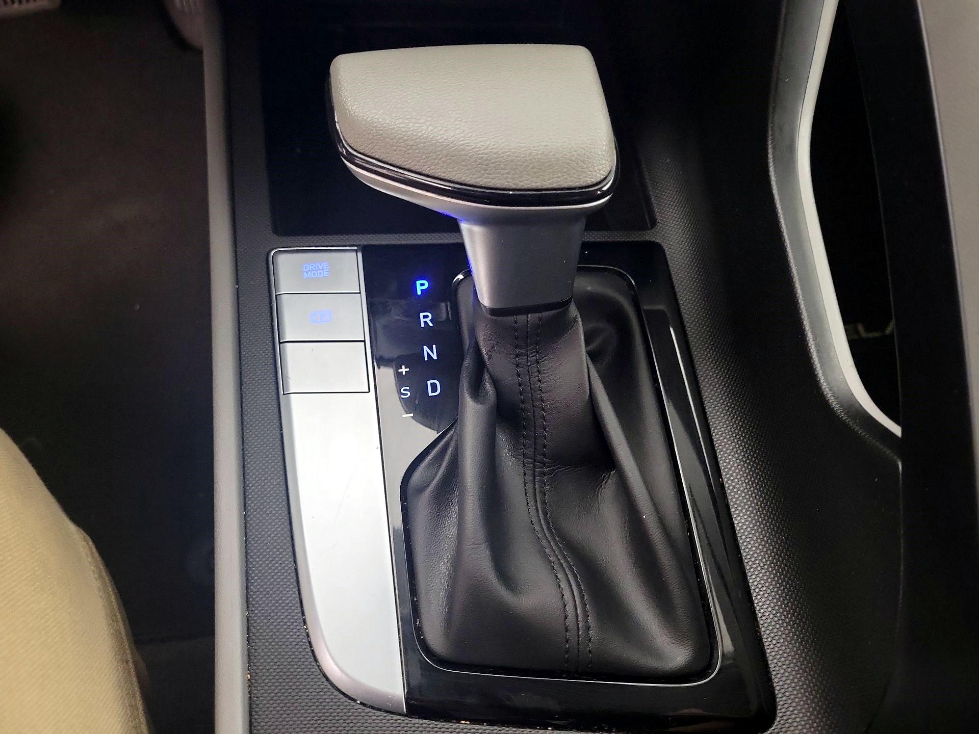 Thumbnail: 2021 Hyundai Elantra - 15