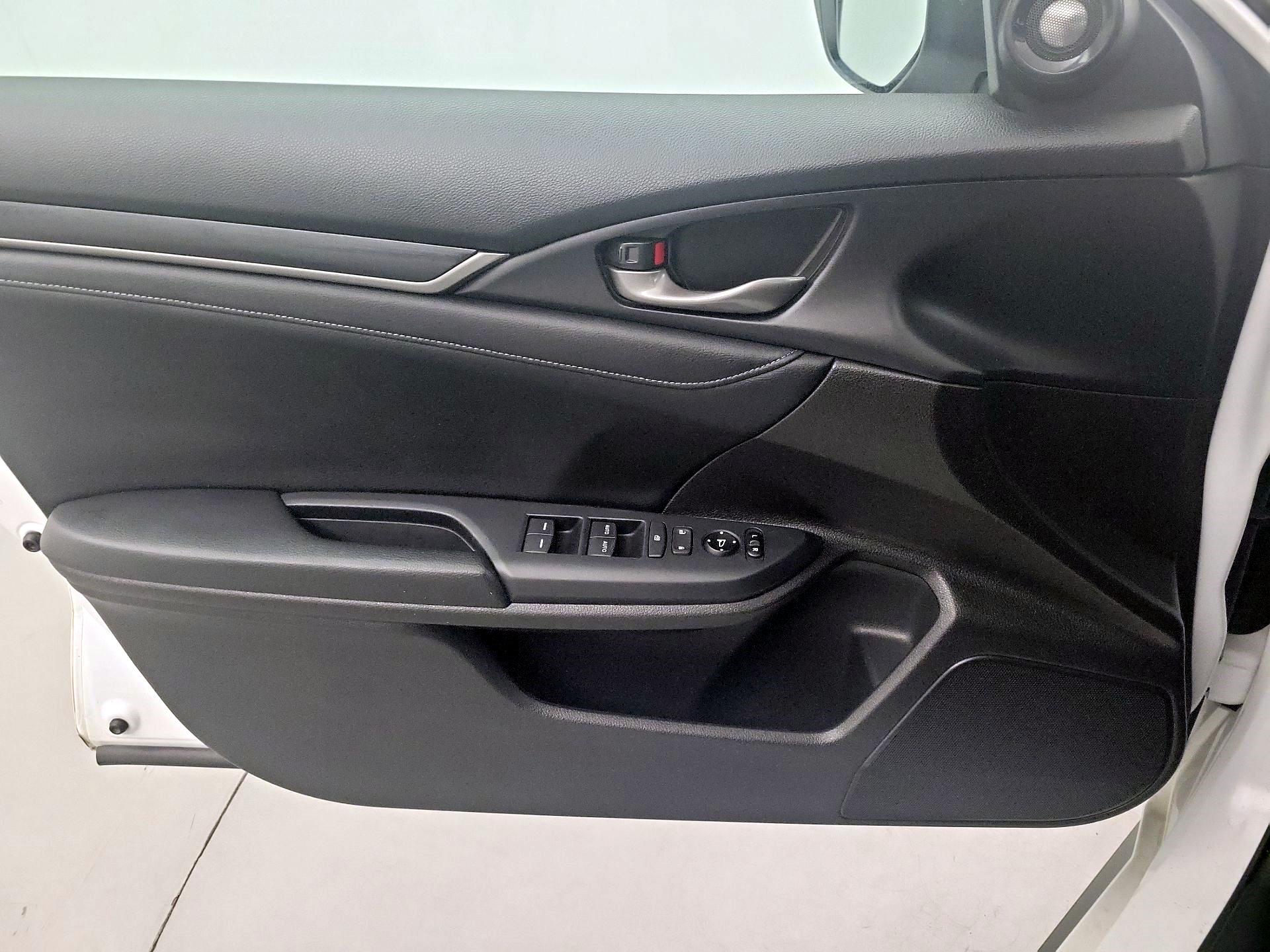 Thumbnail: 2021 Honda Civic - 10