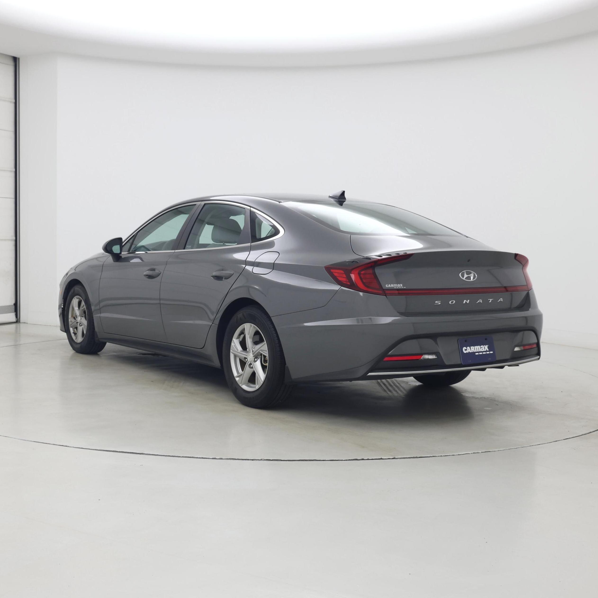 Thumbnail: 2021 Hyundai Sonata - 2