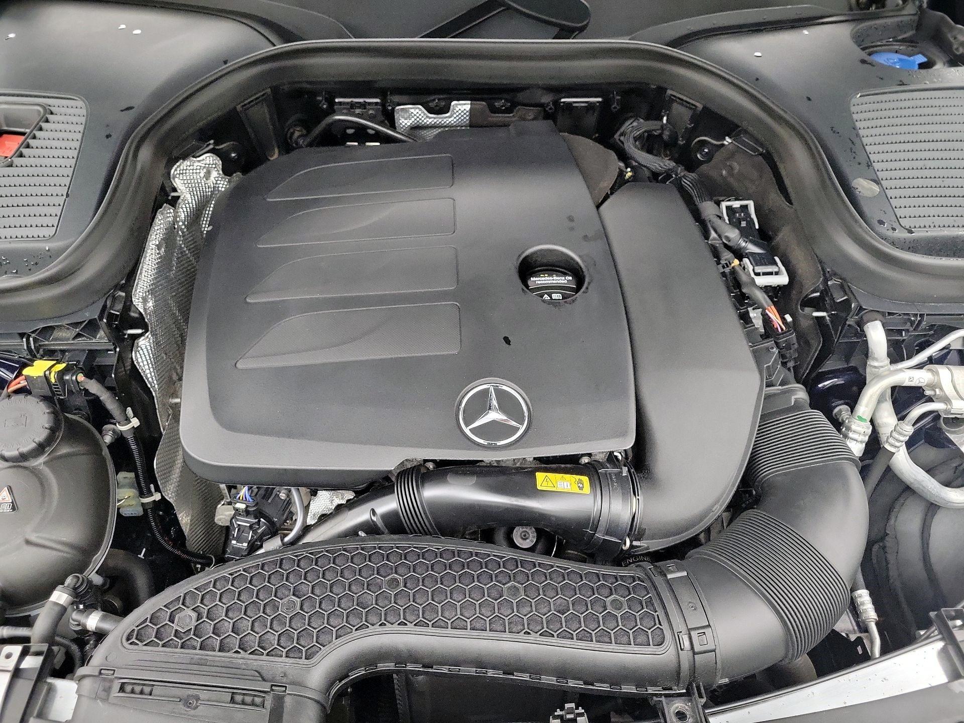 Thumbnail: 2022 Mercedes-Benz GLC - 19