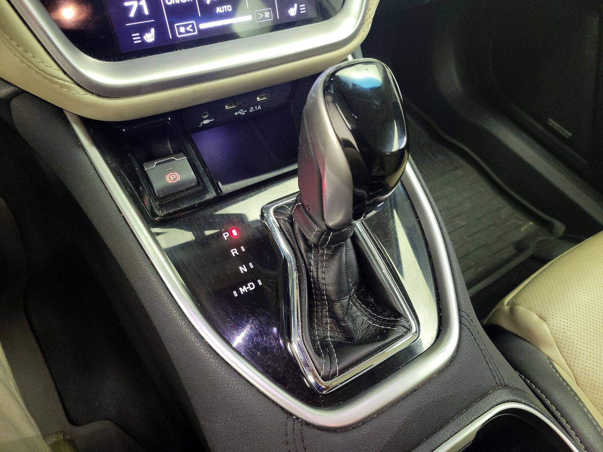 Thumbnail: 2020 Subaru Outback - 17