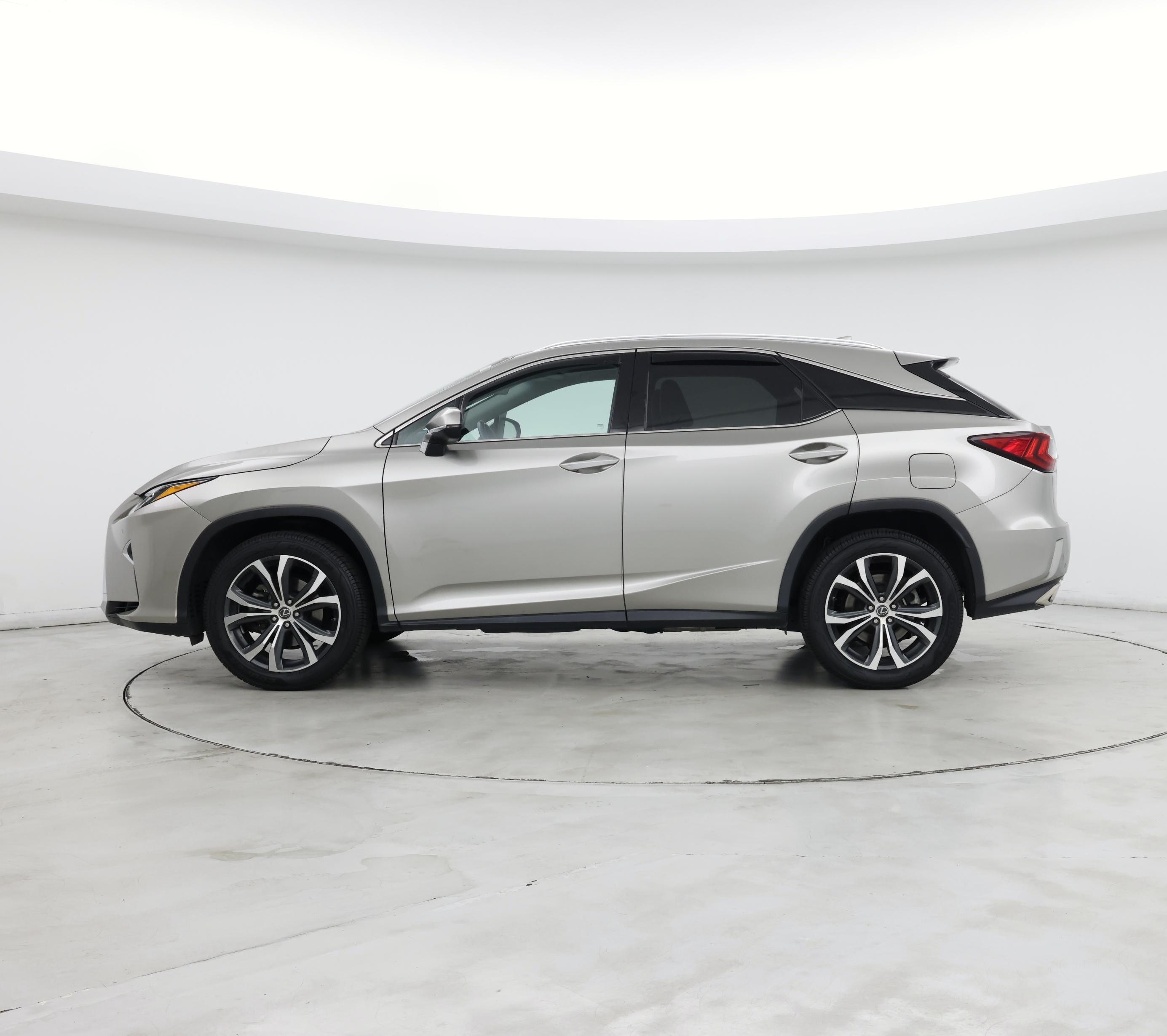 Thumbnail: 2018 Lexus RX - 3