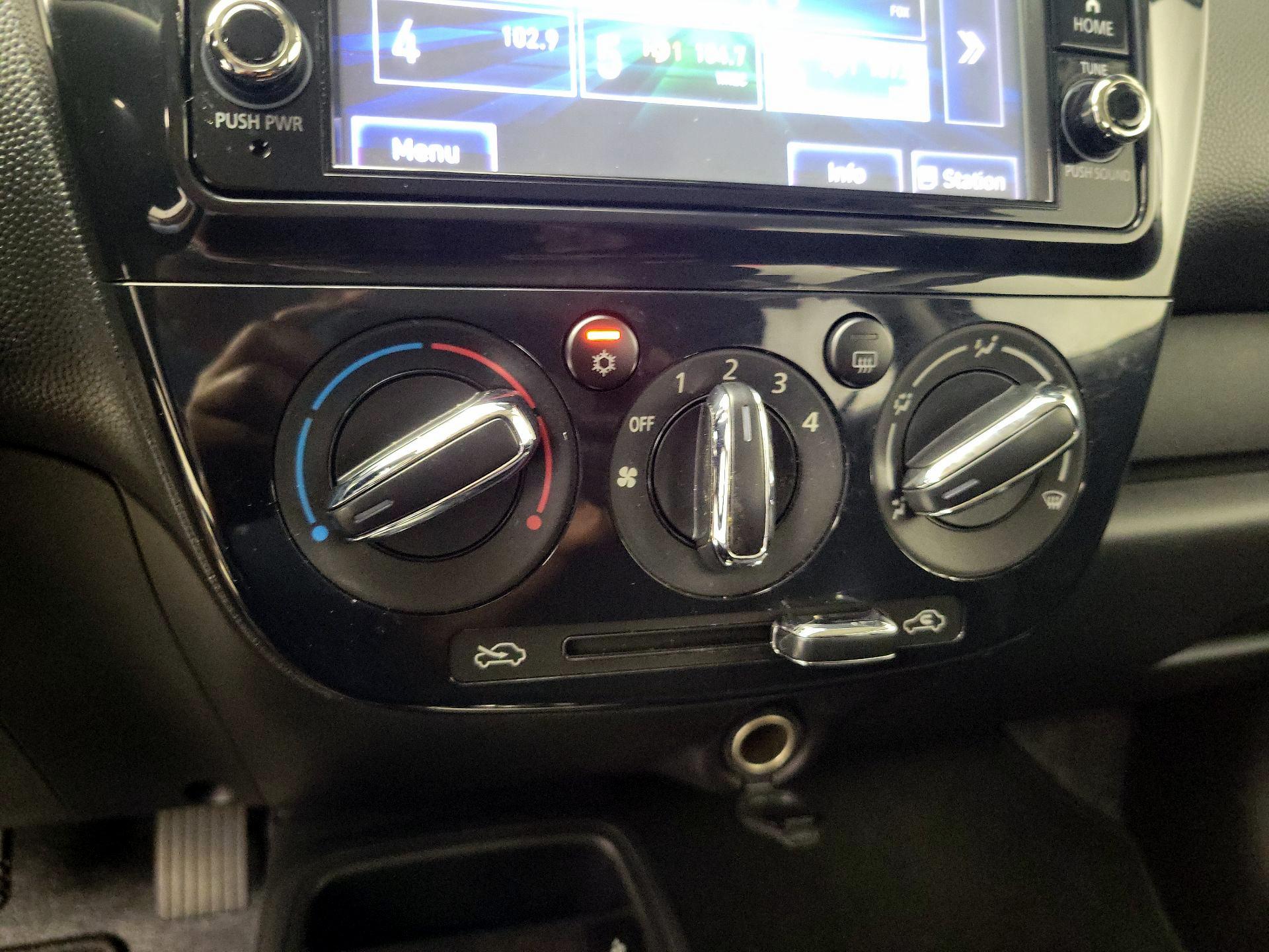 Thumbnail: 2019 Mitsubishi Mirage - 16