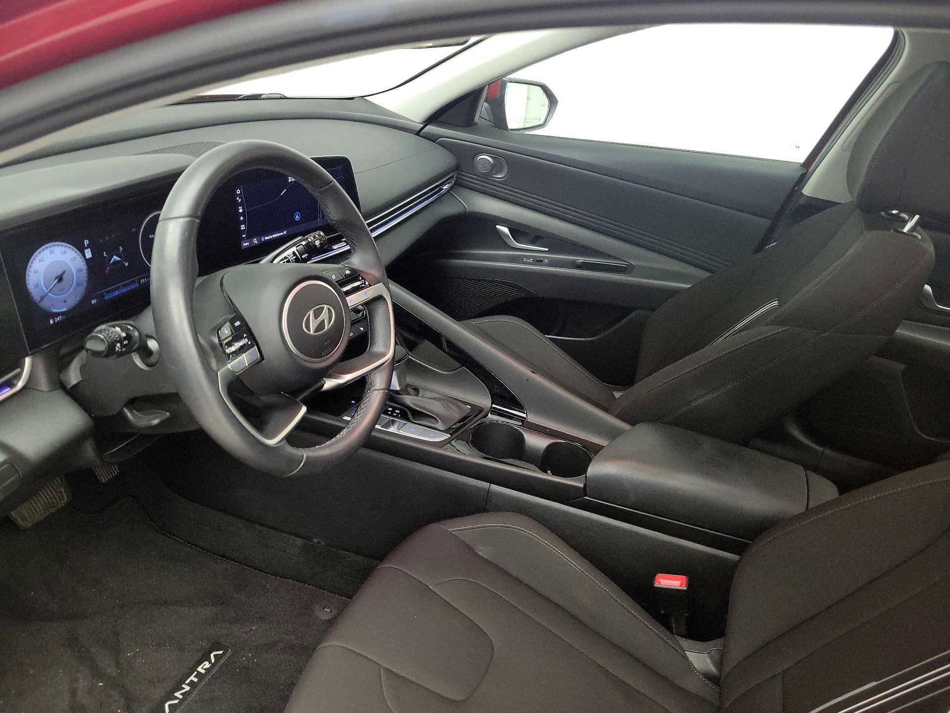 Thumbnail: 2024 Hyundai Elantra - 11