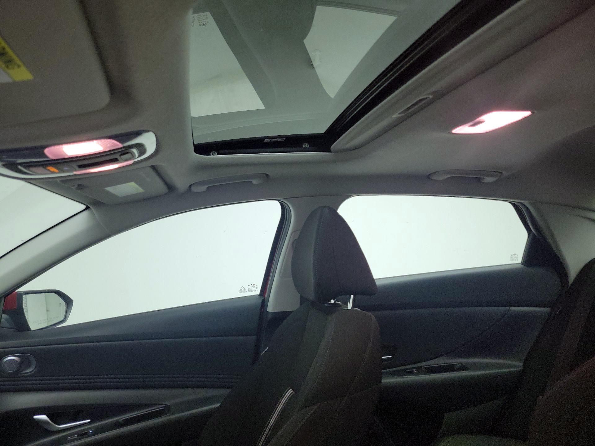 Thumbnail: 2024 Hyundai Elantra - 19