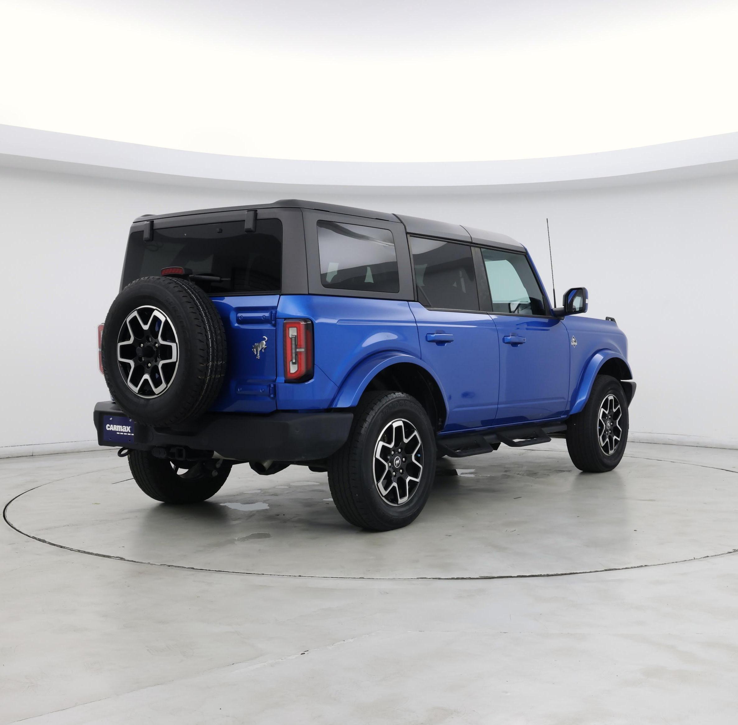 Thumbnail: 2023 Ford Bronco - 8