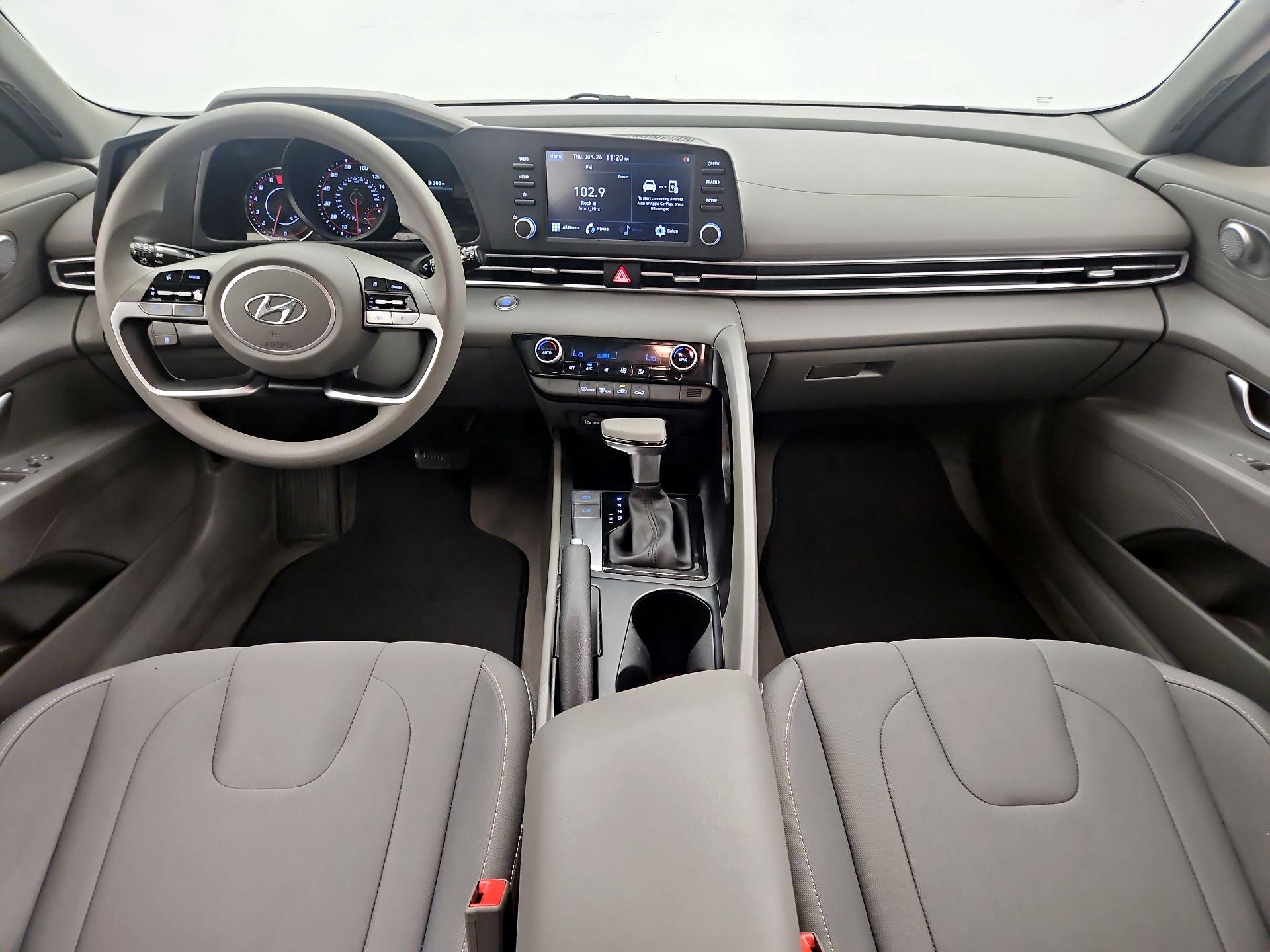 Thumbnail: 2023 Hyundai Elantra - 9
