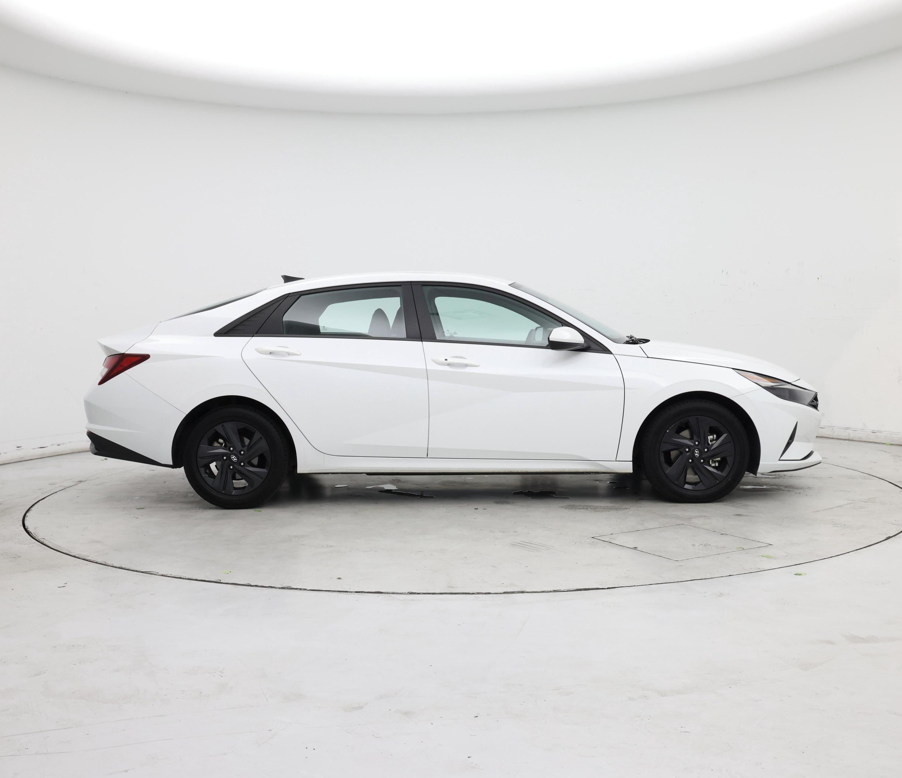 Thumbnail: 2023 Hyundai Elantra - 7