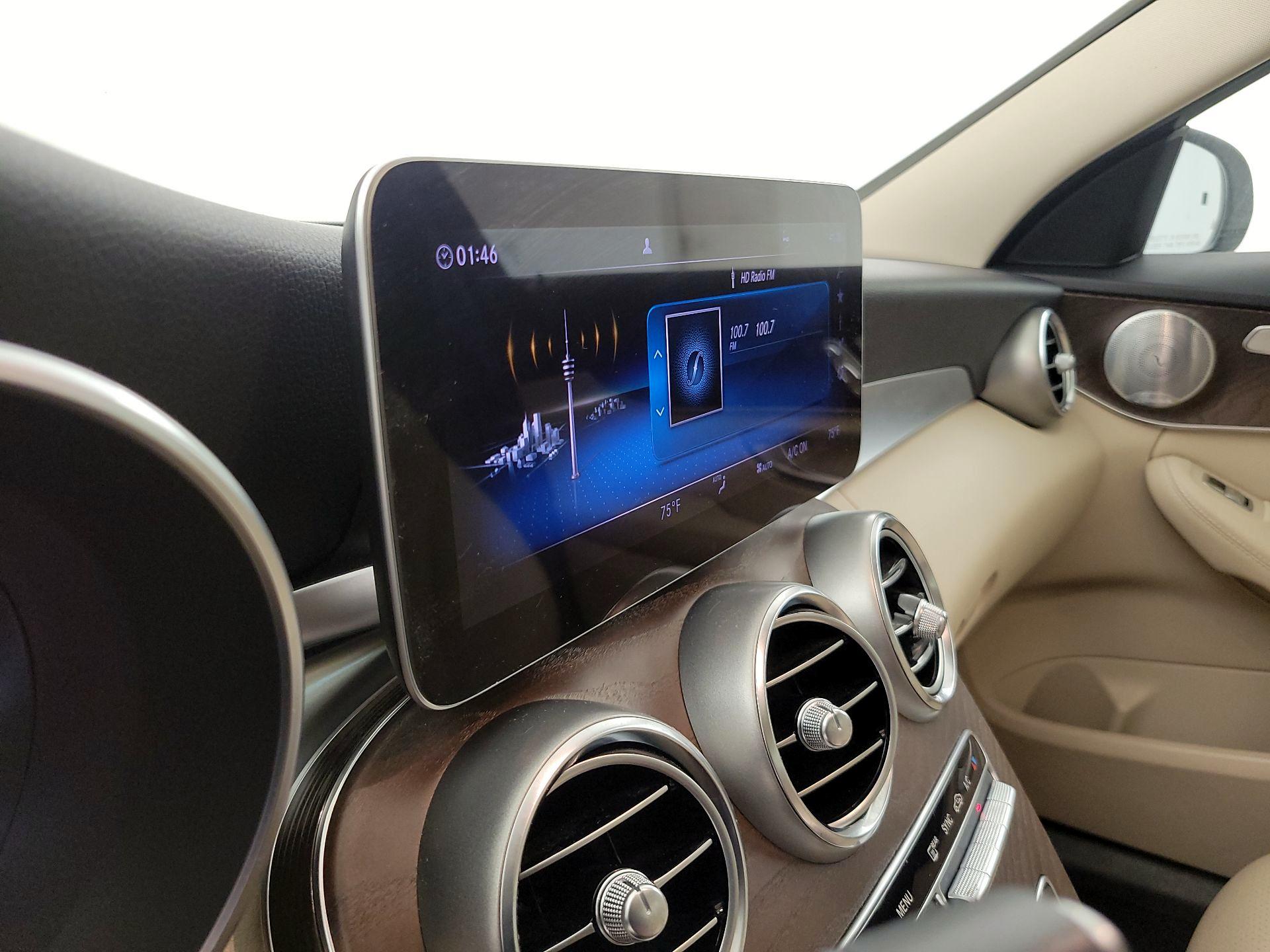 Thumbnail: 2019 Mercedes-Benz C-Class - 15