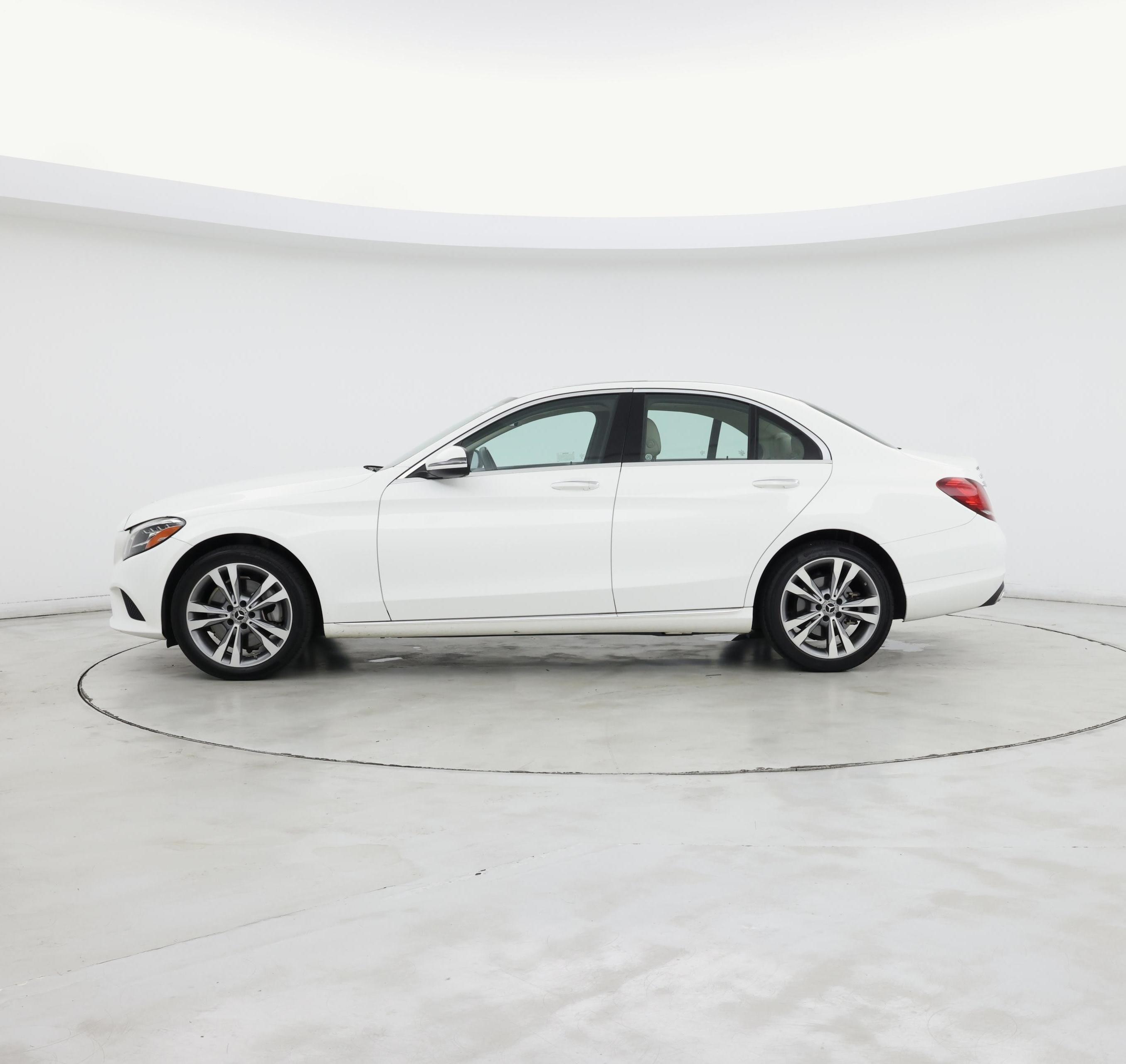 Thumbnail: 2019 Mercedes-Benz C-Class - 3