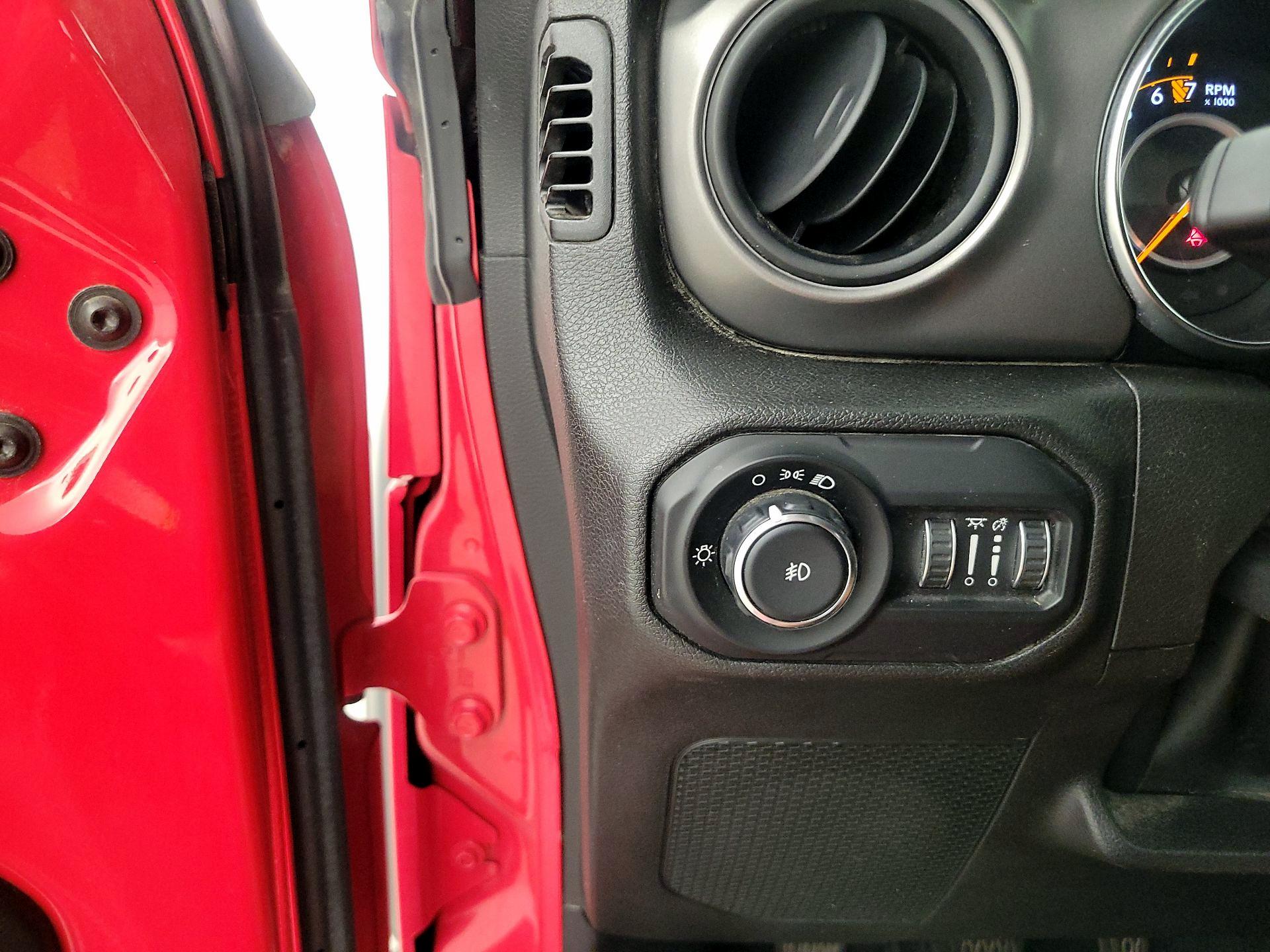 Thumbnail: 2022 Jeep Wrangler - 13