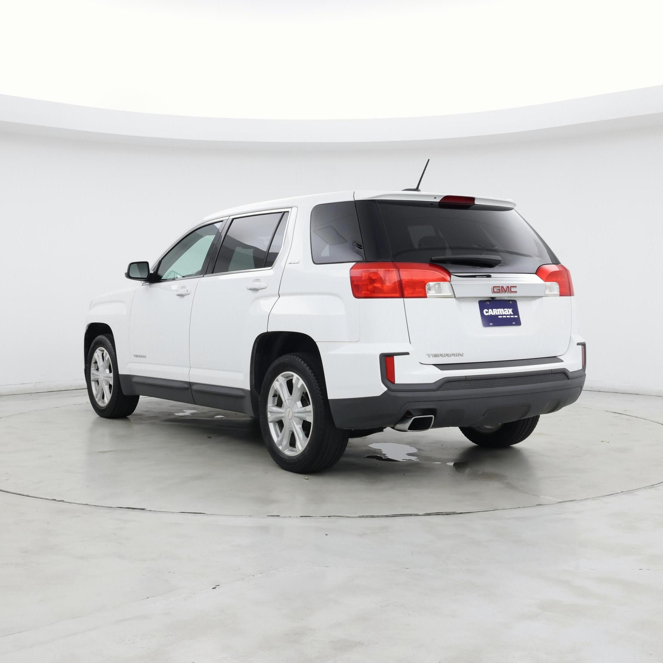 Thumbnail: 2017 GMC Terrain - 2