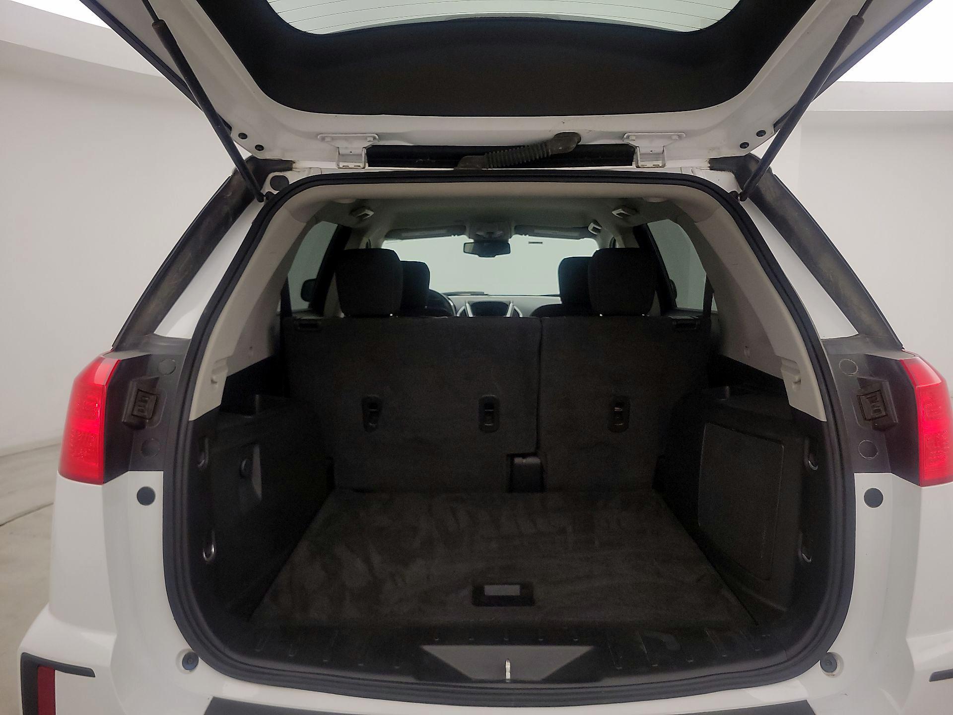 Thumbnail: 2017 GMC Terrain - 20